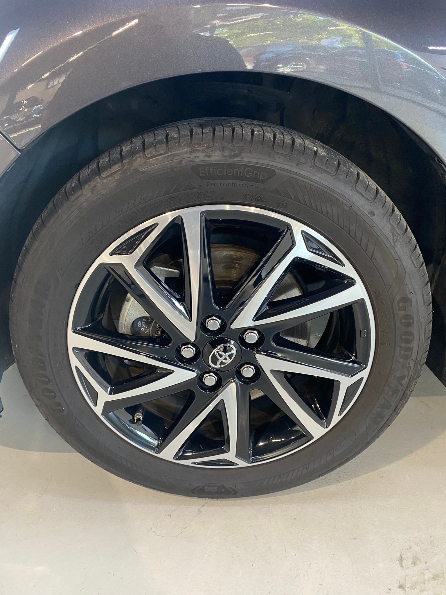 TOYOTA Yaris 1.5 Trend e-CVT-image-10