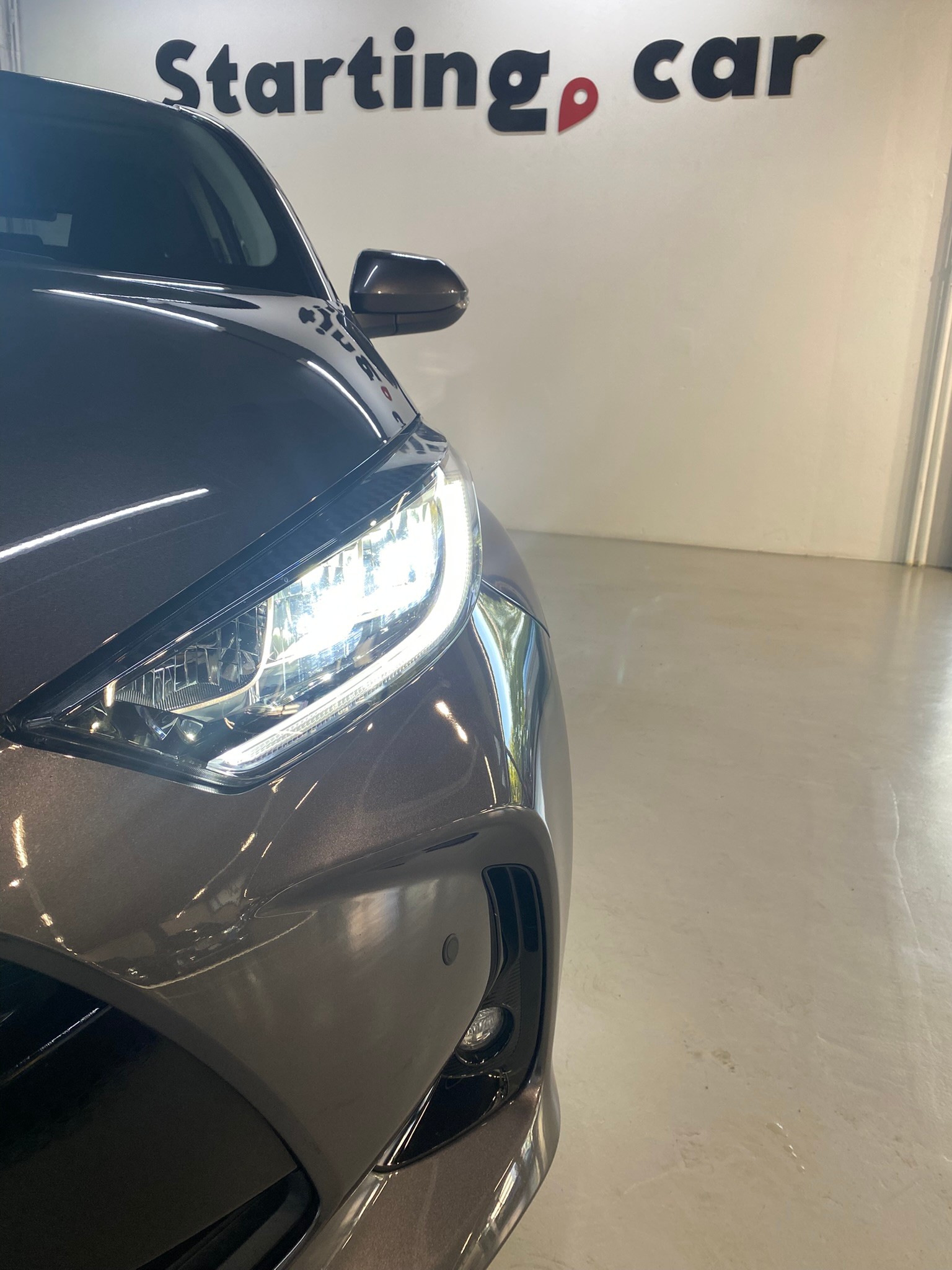 TOYOTA Yaris 1.5 Trend e-CVT-image-4
