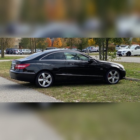 MERCEDES-BENZ E 250 CGI BlueEF-image-1