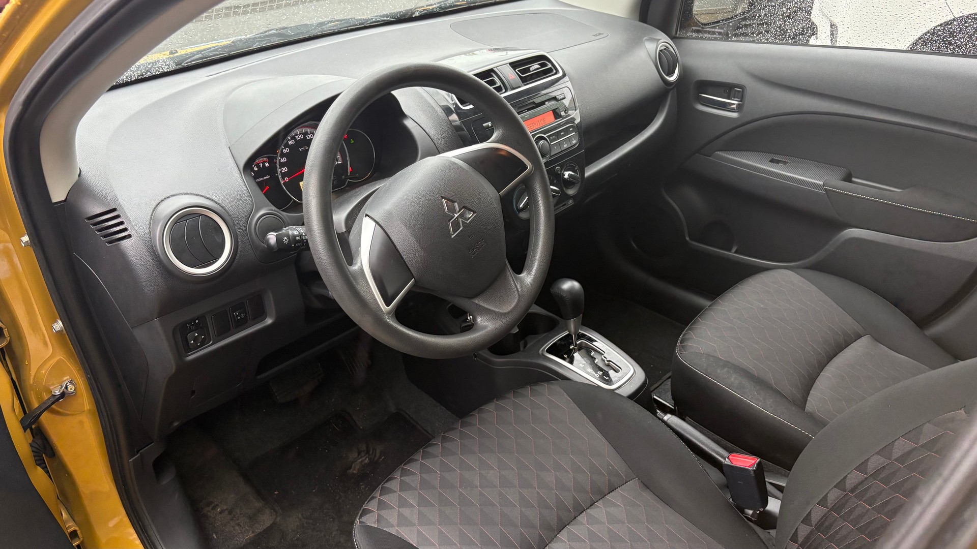 MITSUBISHI Space Star 1.2 CVT Value-image-1