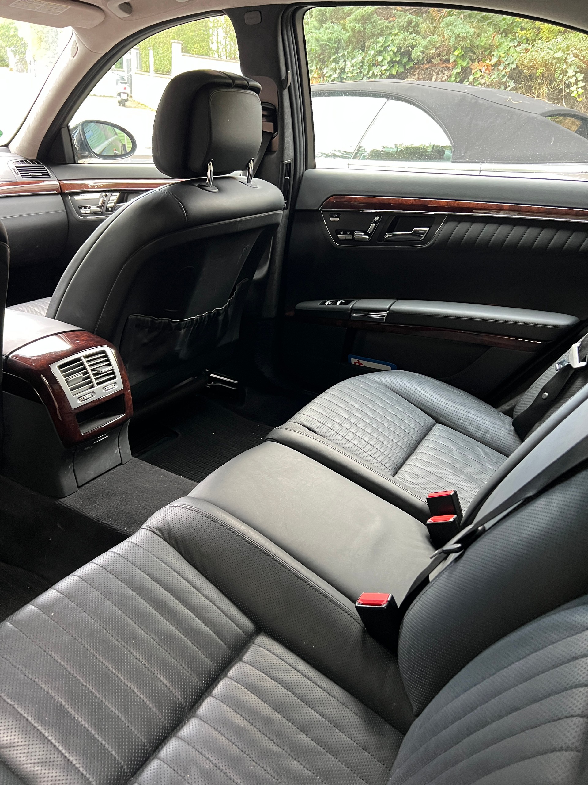 MERCEDES-BENZ S 600 V12 lang-image-3