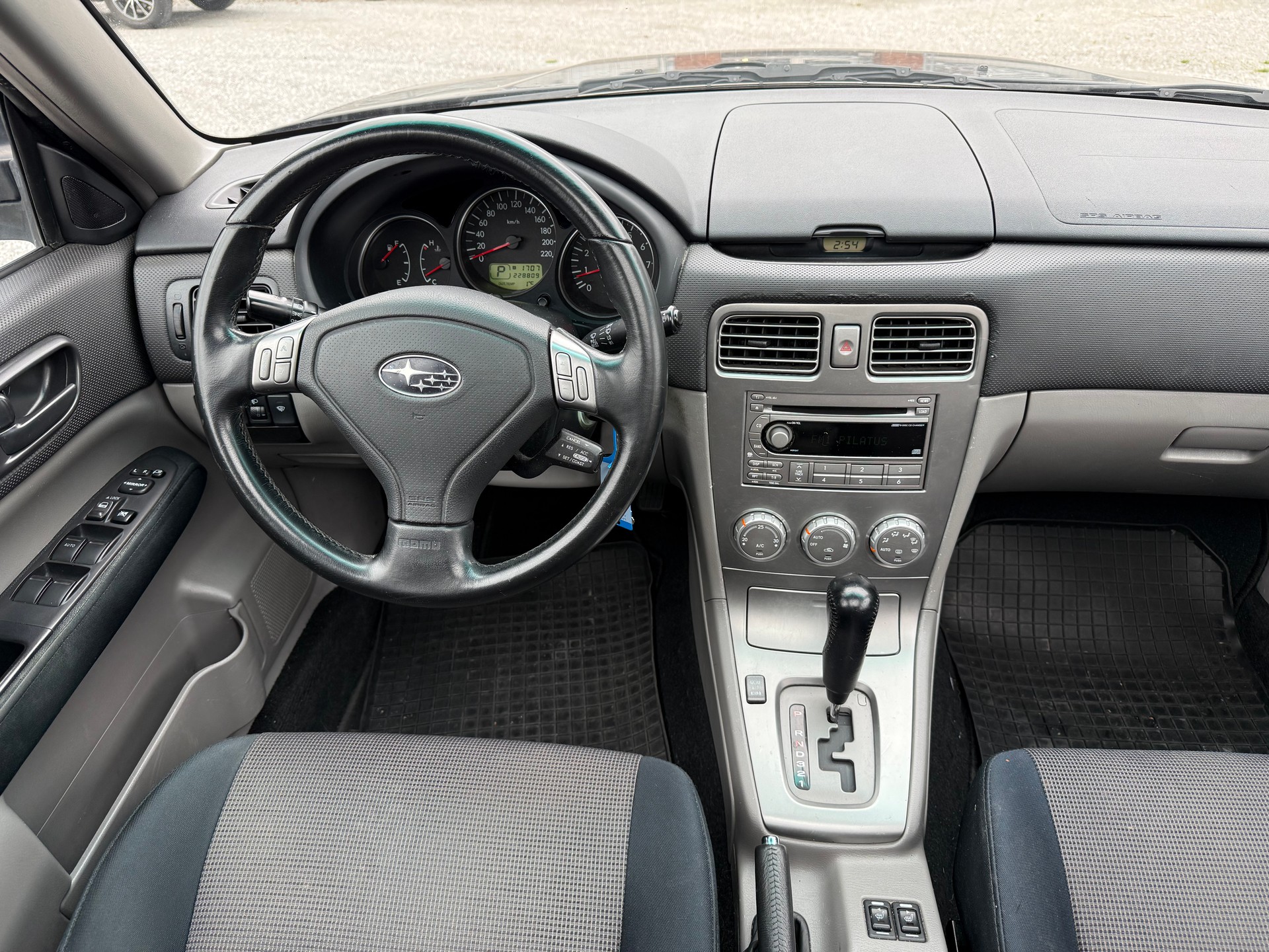 SUBARU Forester 2.0X Comfort-image-8
