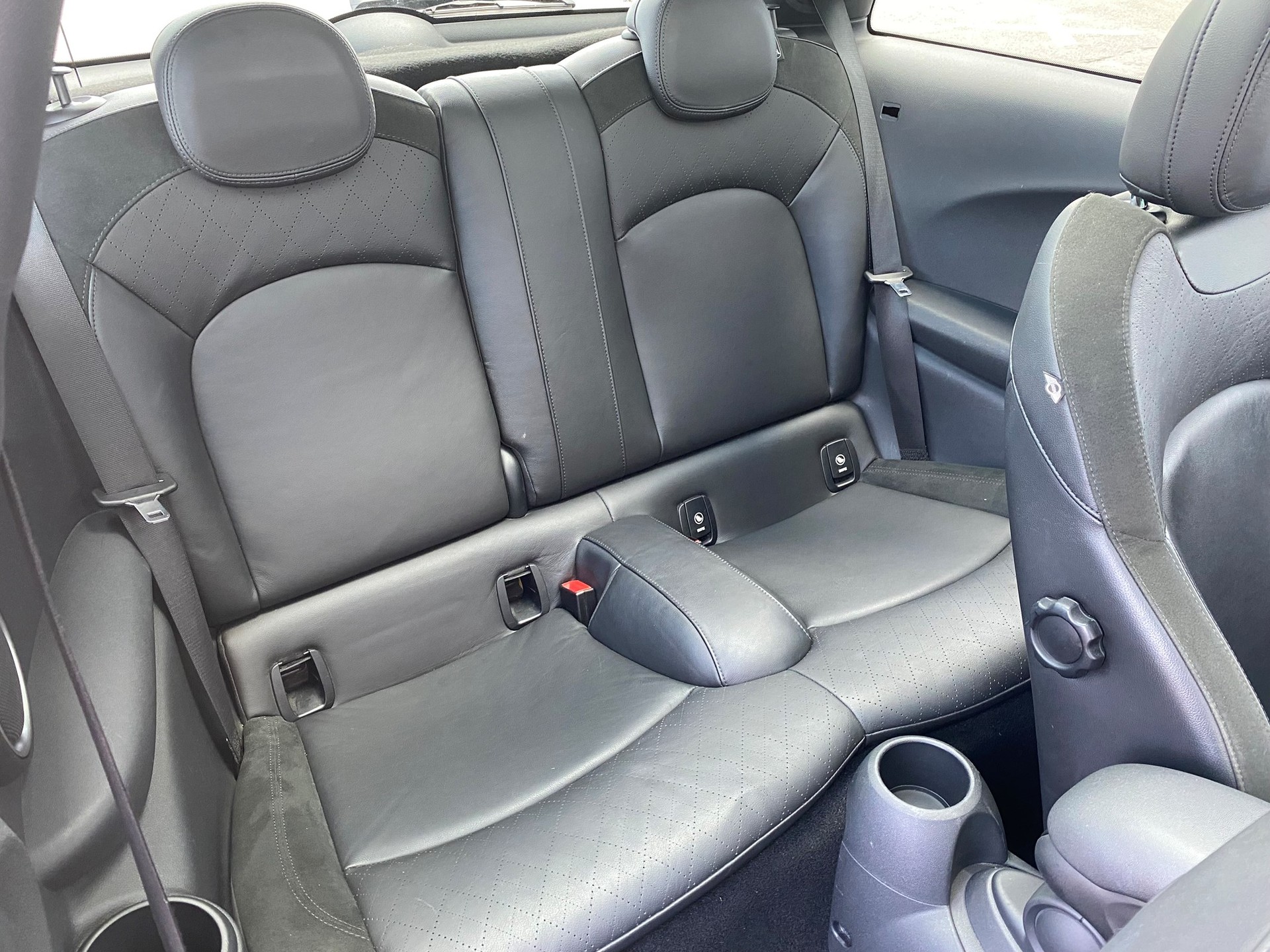 MINI Cooper S Steptronic-image-13