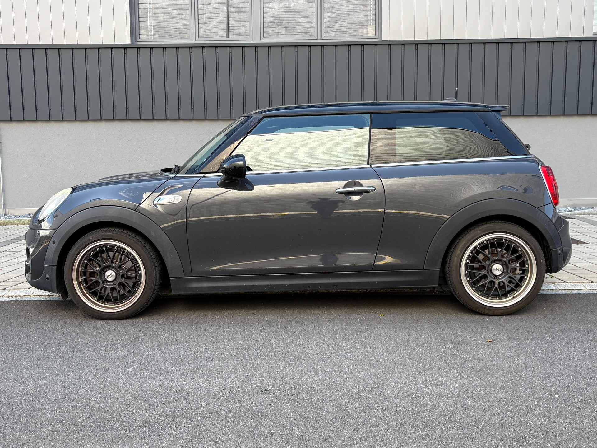 MINI Cooper S Steptronic-image-3