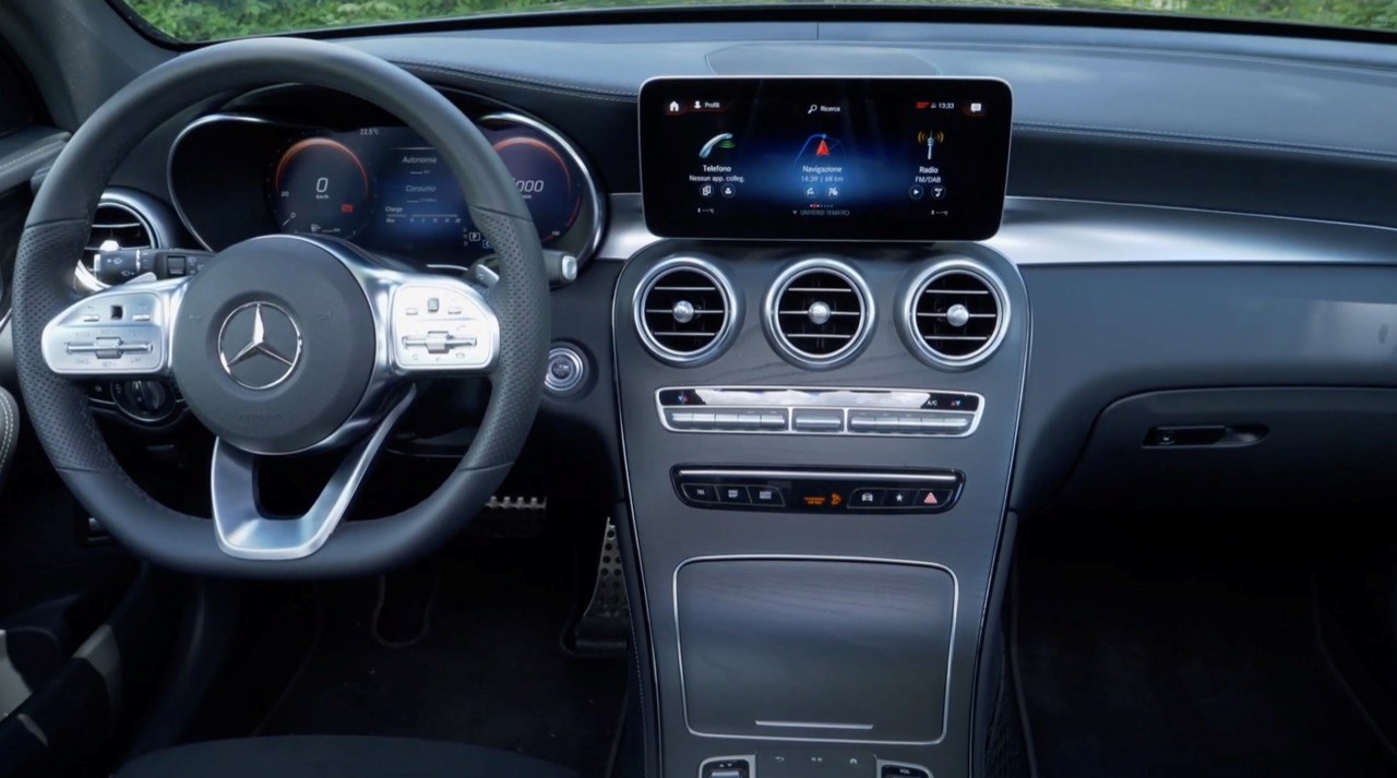 MERCEDES-BENZ GLC Coupé 220 d AMG Line 4Matic 9G-Tronic-image-1