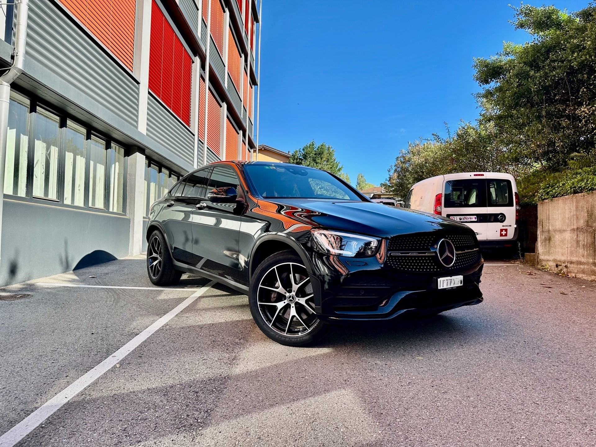 MERCEDES-BENZ GLC Coupé 220 d AMG Line 4Matic 9G-Tronic-image-0