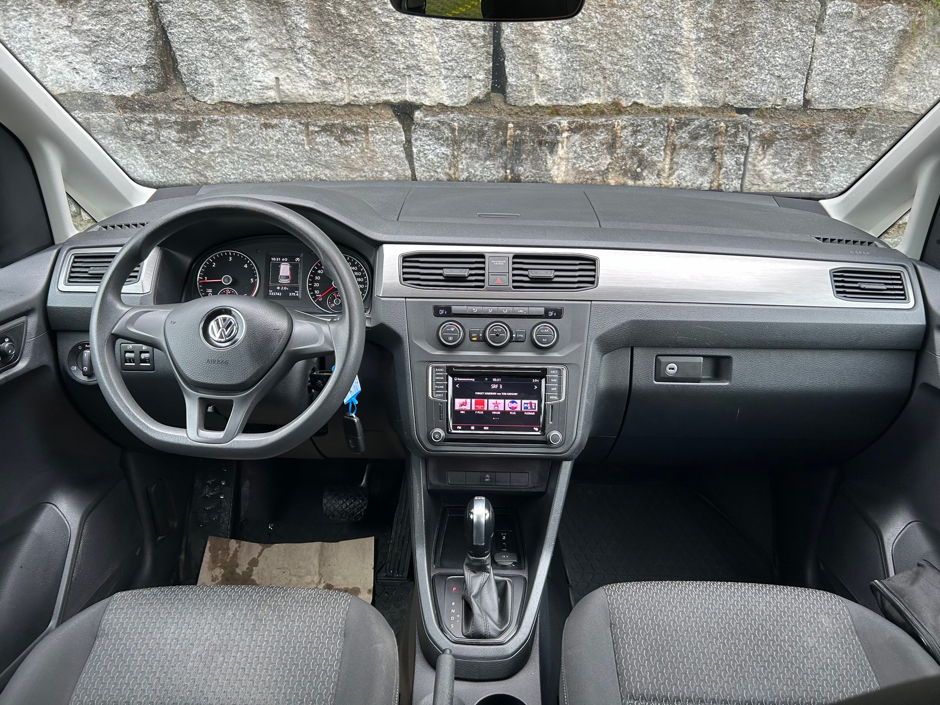 VW Caddy 2.0 TDI Liberty DSG-image-4