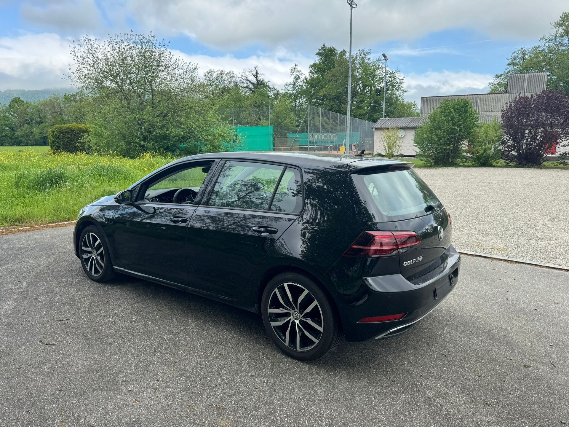 VW Golf 1.5 TSI EVO Edition 45 DSG-image-2