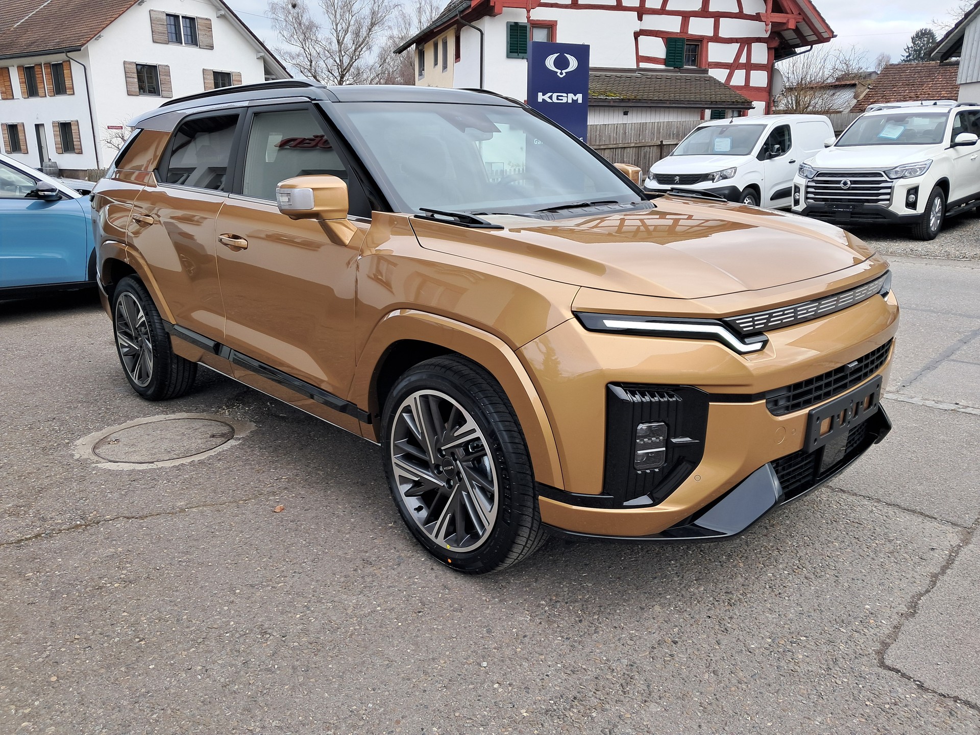 KGM-SsangYong Actyon 1.5 T GDI First Edition 4WD AT-showroom-element-3