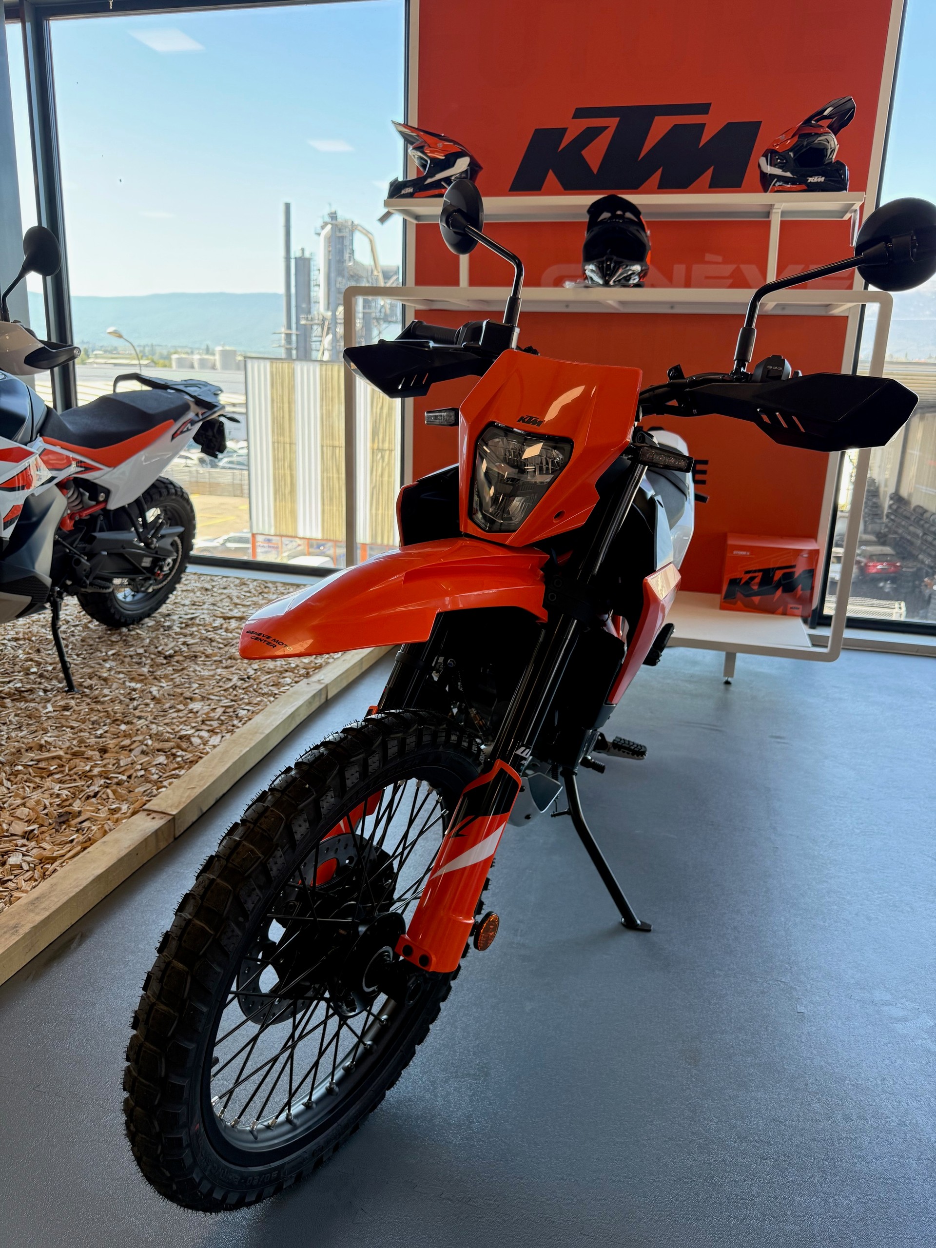 KTM 390 Enduro R-showroom-element-3