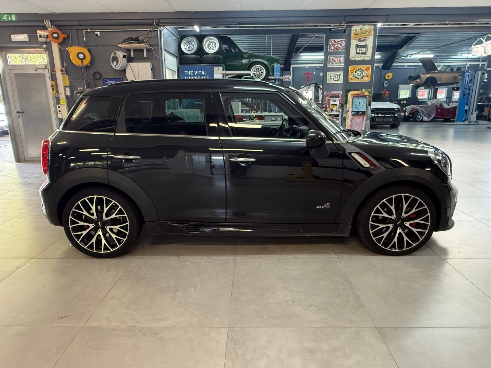 MINI Countryman John Cooper Works ALL4 Steptronic-image-6