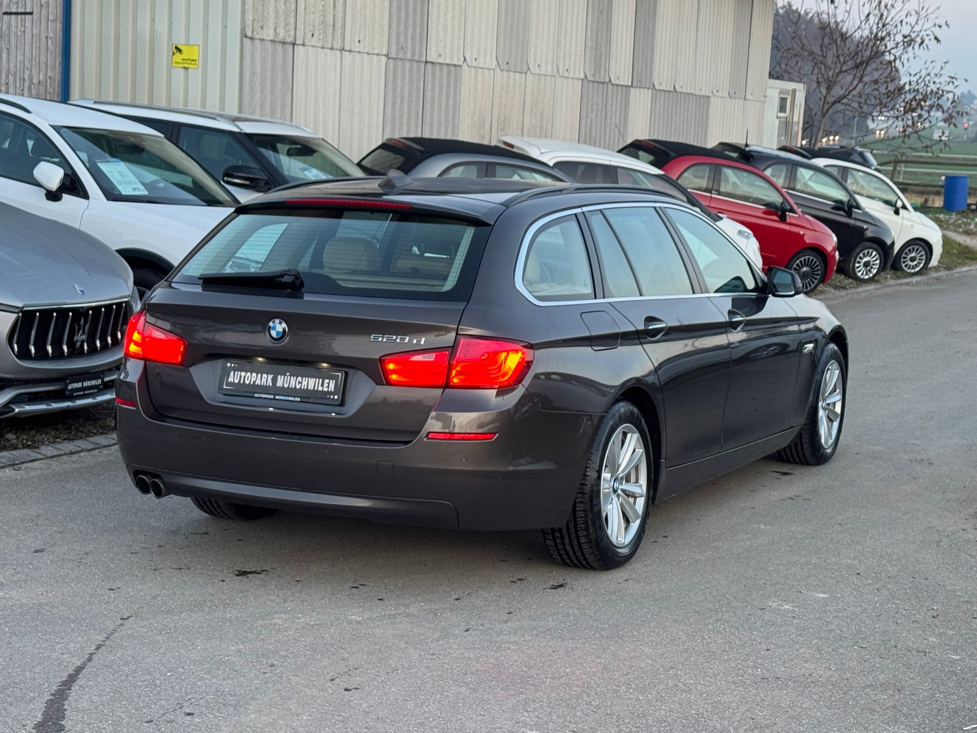 BMW 520d Touring Steptronic-image-2