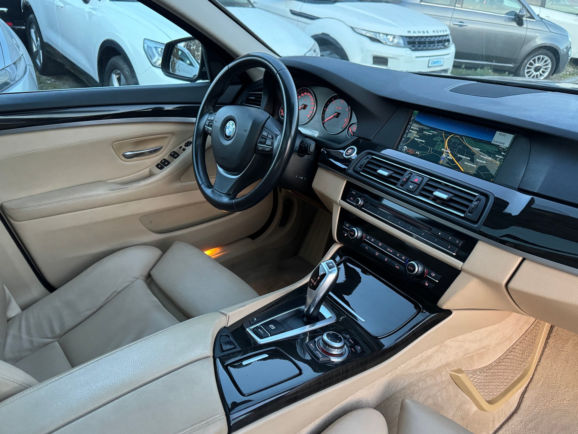 BMW 520d Touring Steptronic-image-5