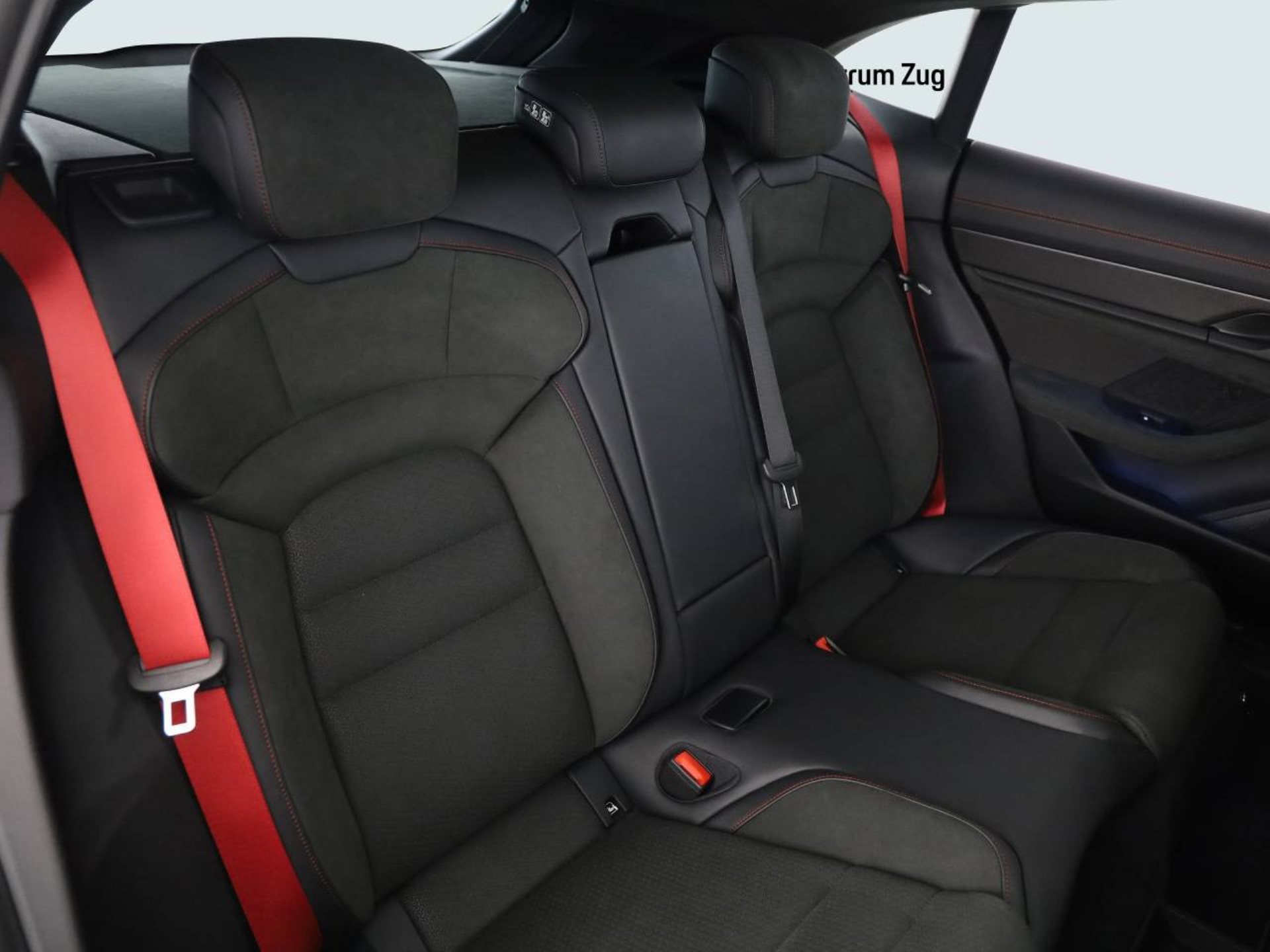 PORSCHE Taycan GTS Sport Turismo-image-10