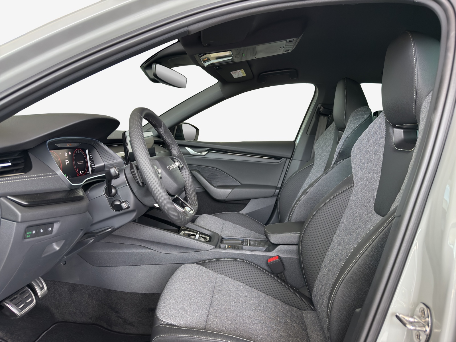 SKODA Octavia Combi 2.0 TSI DSG Dynamic 4x4-image-6