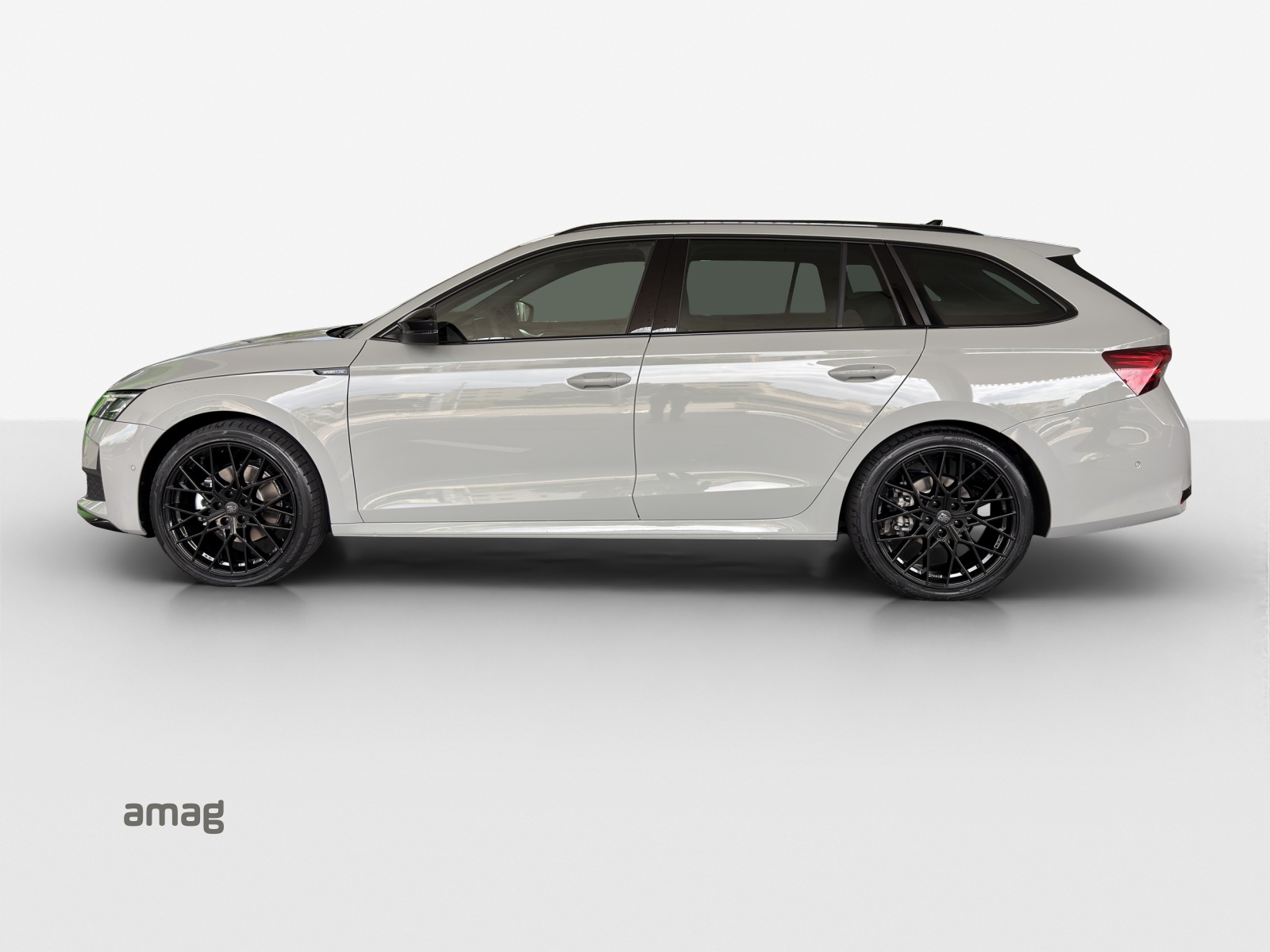 SKODA Octavia Combi 2.0 TSI DSG Dynamic 4x4-image-1