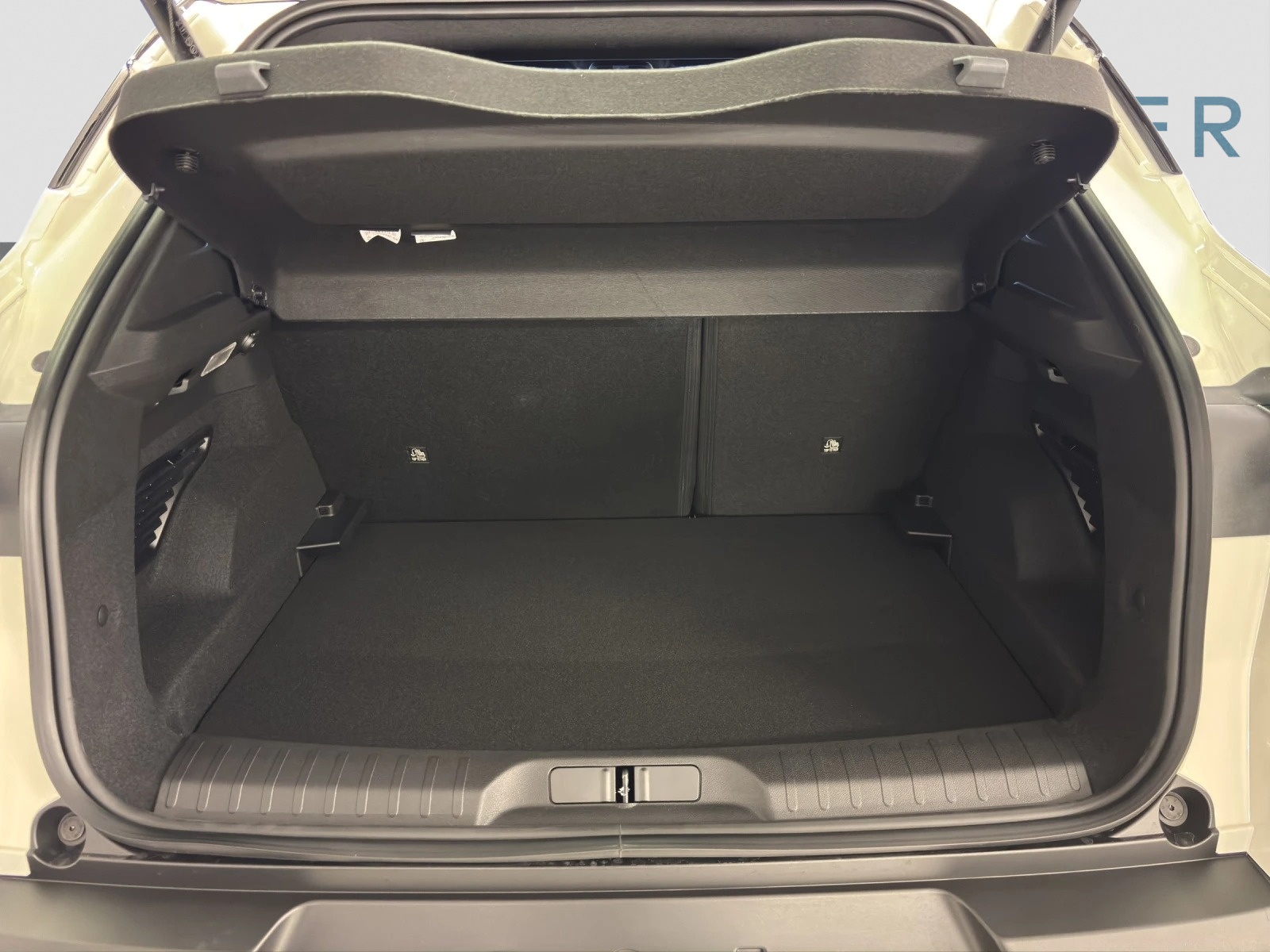 ALFA ROMEO JUNIOR 1.2 Ibrida Speciale-image-6