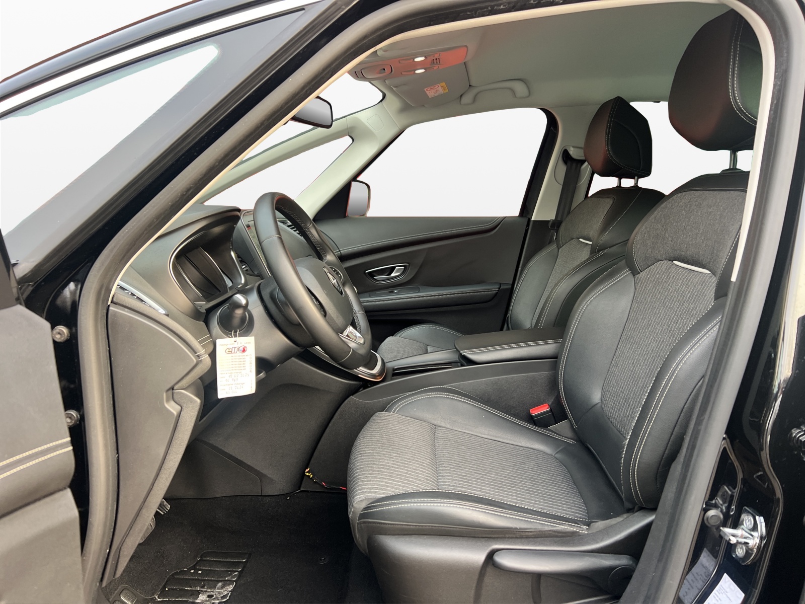 RENAULT Grand Scénic 1.3 16V Techno EDC 7 Plätzer-image-8