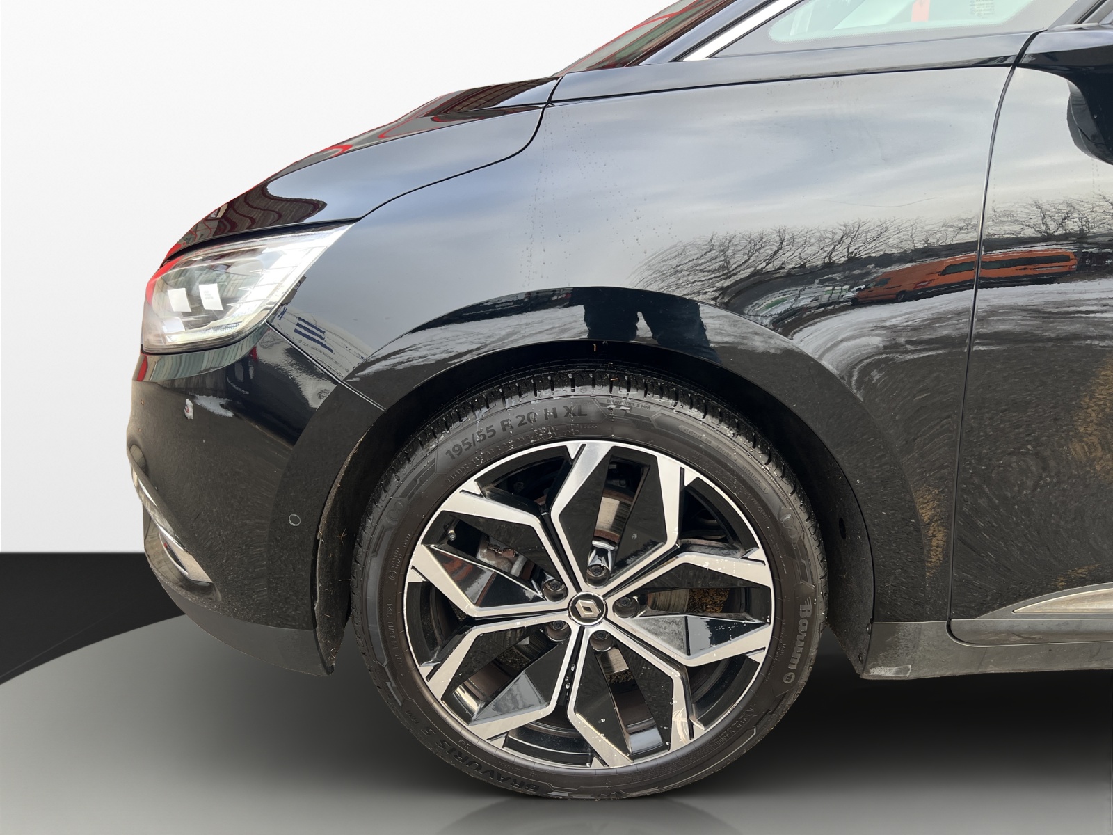 RENAULT Grand Scénic 1.3 16V Techno EDC 7 Plätzer-image-20