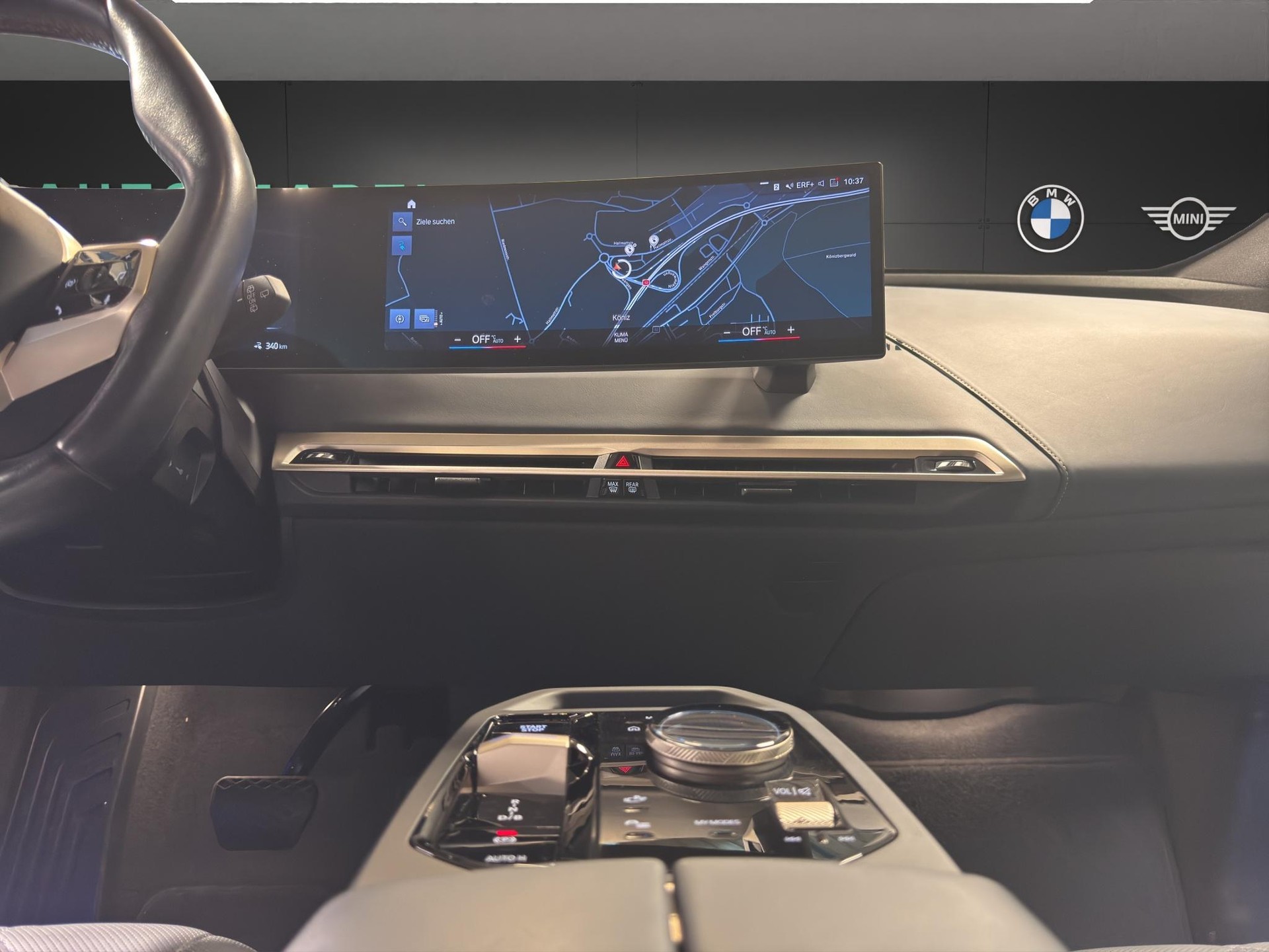 BMW iX xDrive40-image-19