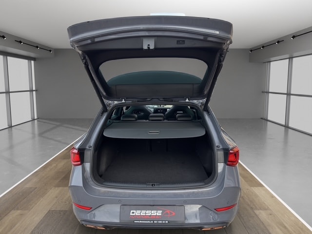 CUPRA LEON ST 1.4 e-HYBRID pHEV DSG-image-24