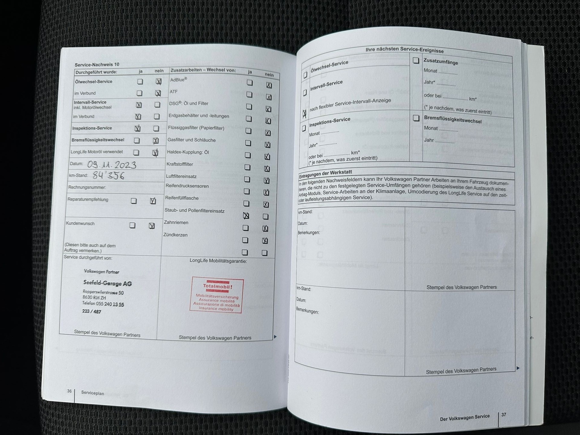 VW Touran 1.4 TSI EcoFuel Trendline-image-24