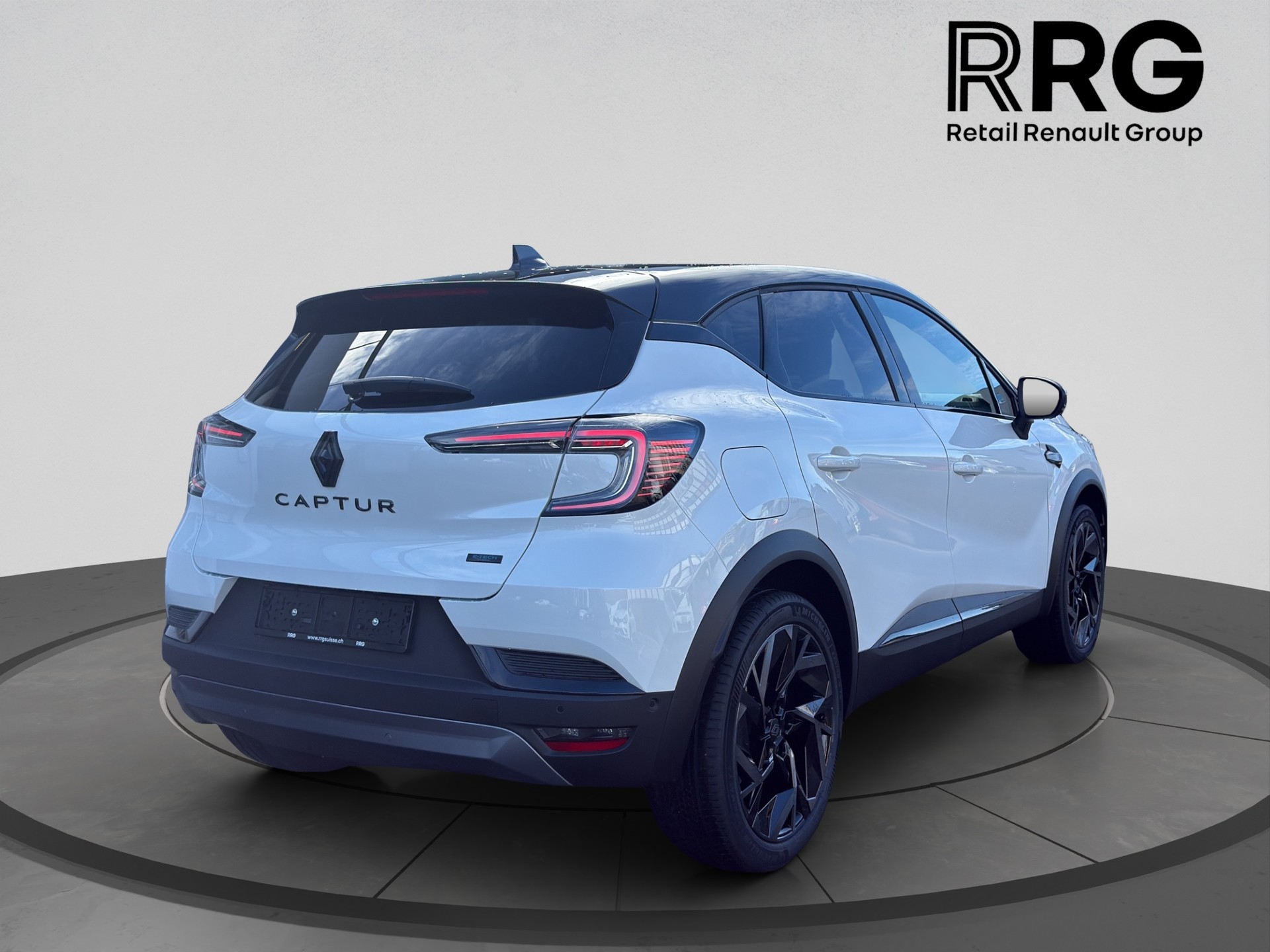 RENAULT Captur 1.8 E-Tech 160 Esprit Alpine DHT-image-2