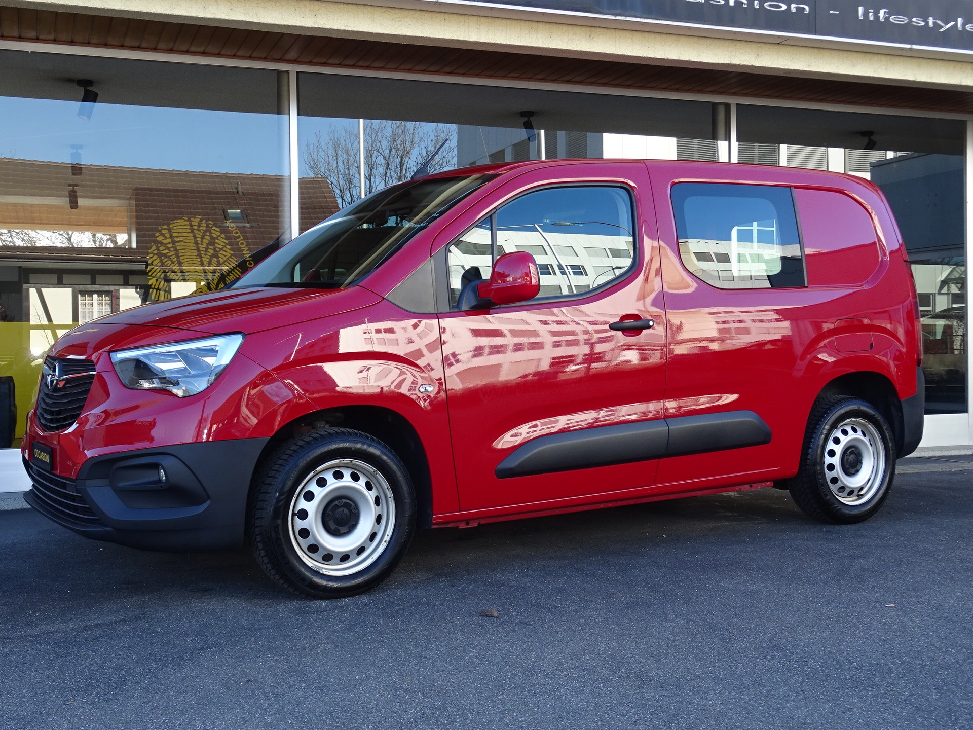 OPEL Combo 1.2 Cargo Enjoy start/stop-image-1