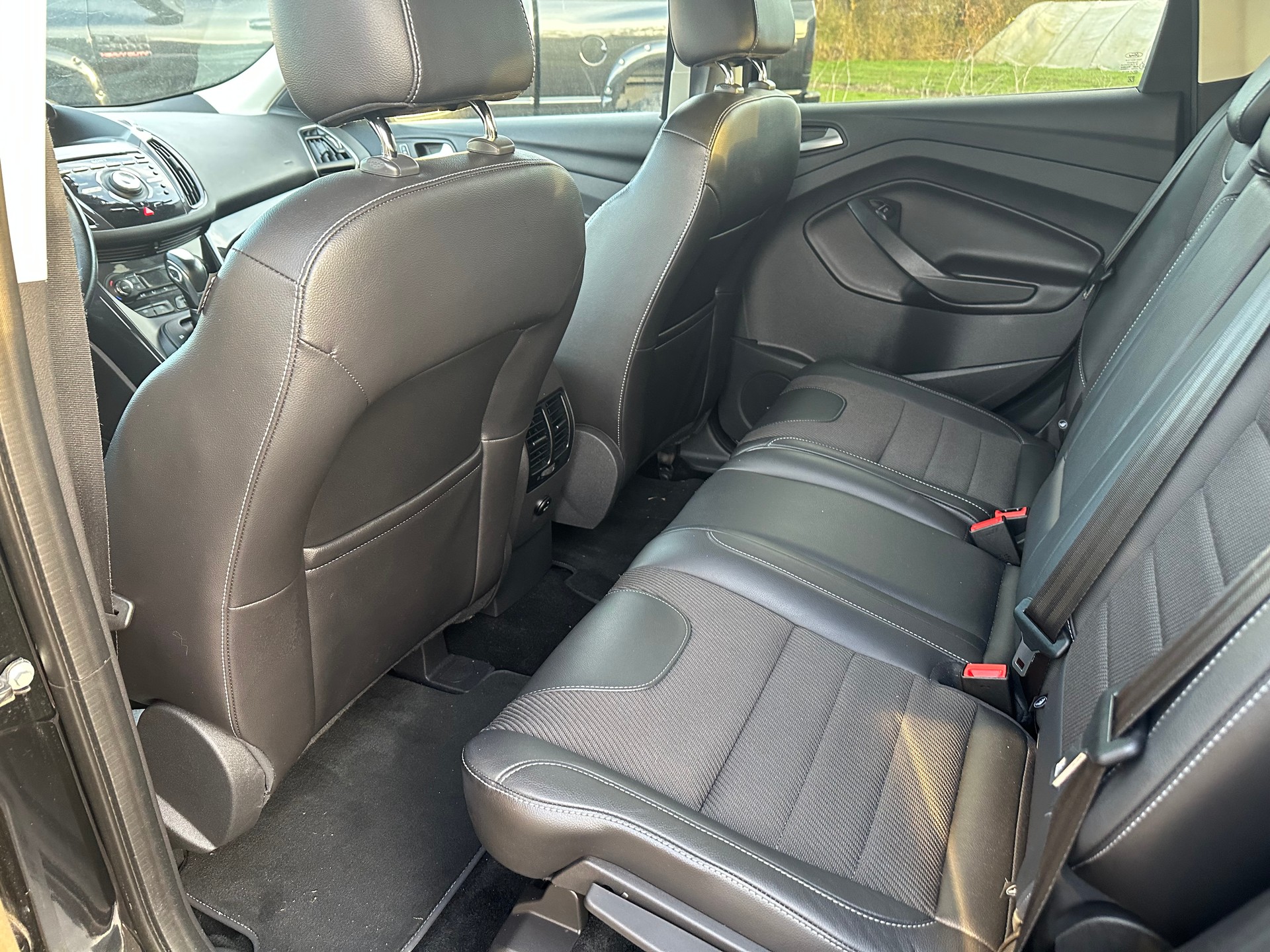 FORD Kuga 1.5 SCTi Titanium S 4WD Automatic-image-8