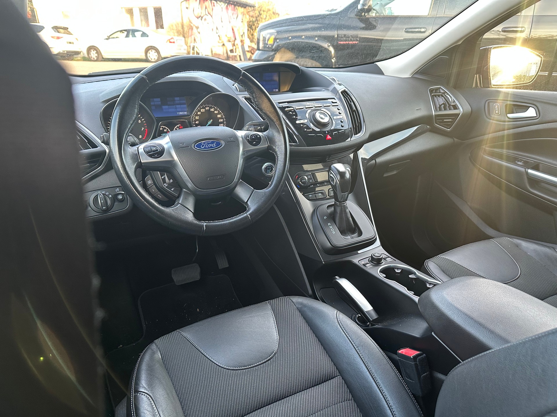FORD Kuga 1.5 SCTi Titanium S 4WD Automatic-image-7