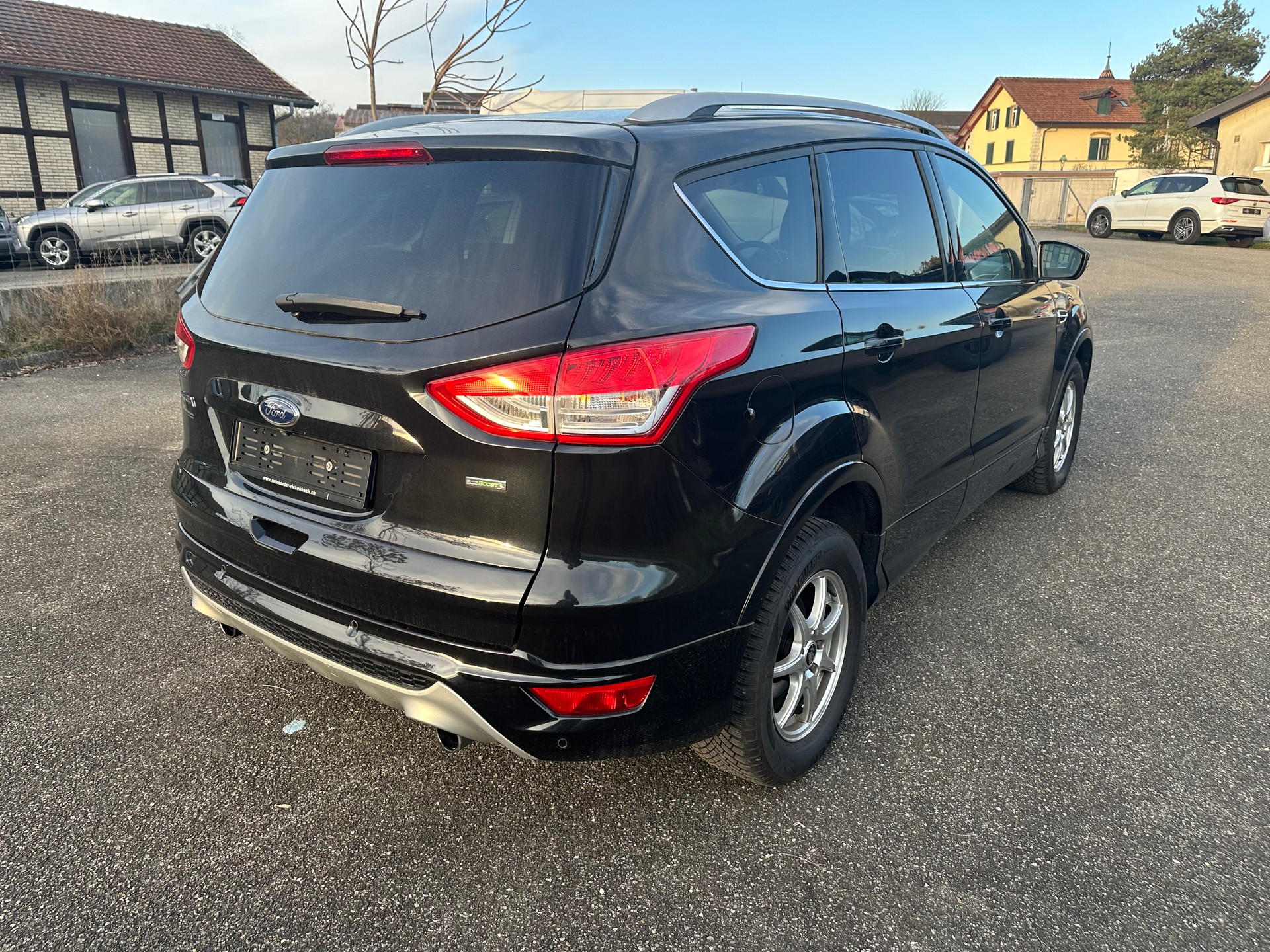 FORD Kuga 1.5 SCTi Titanium S 4WD Automatic-image-3