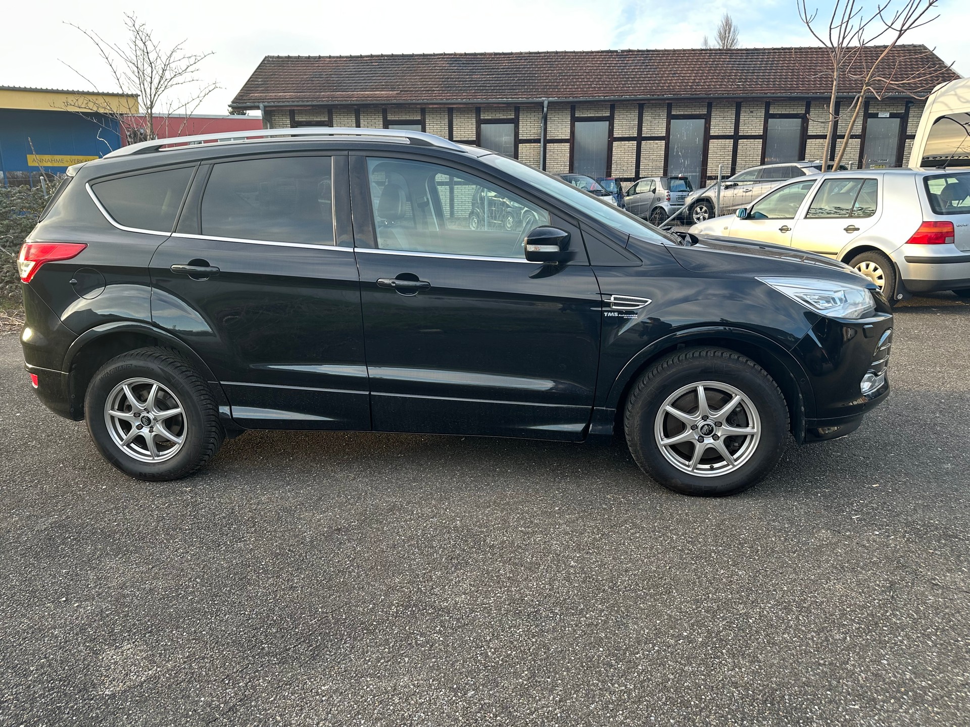 FORD Kuga 1.5 SCTi Titanium S 4WD Automatic-image-2