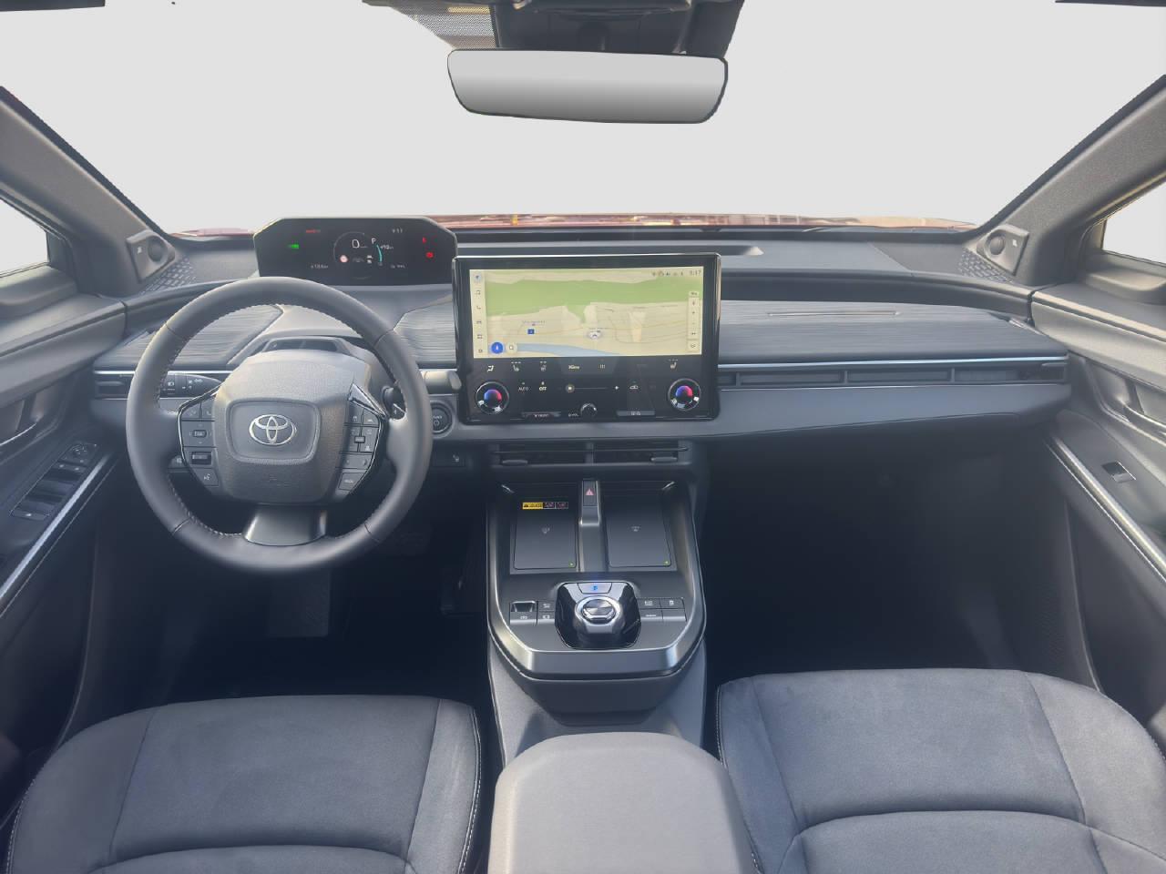 TOYOTA C-HR+ Premium AWD-image-12