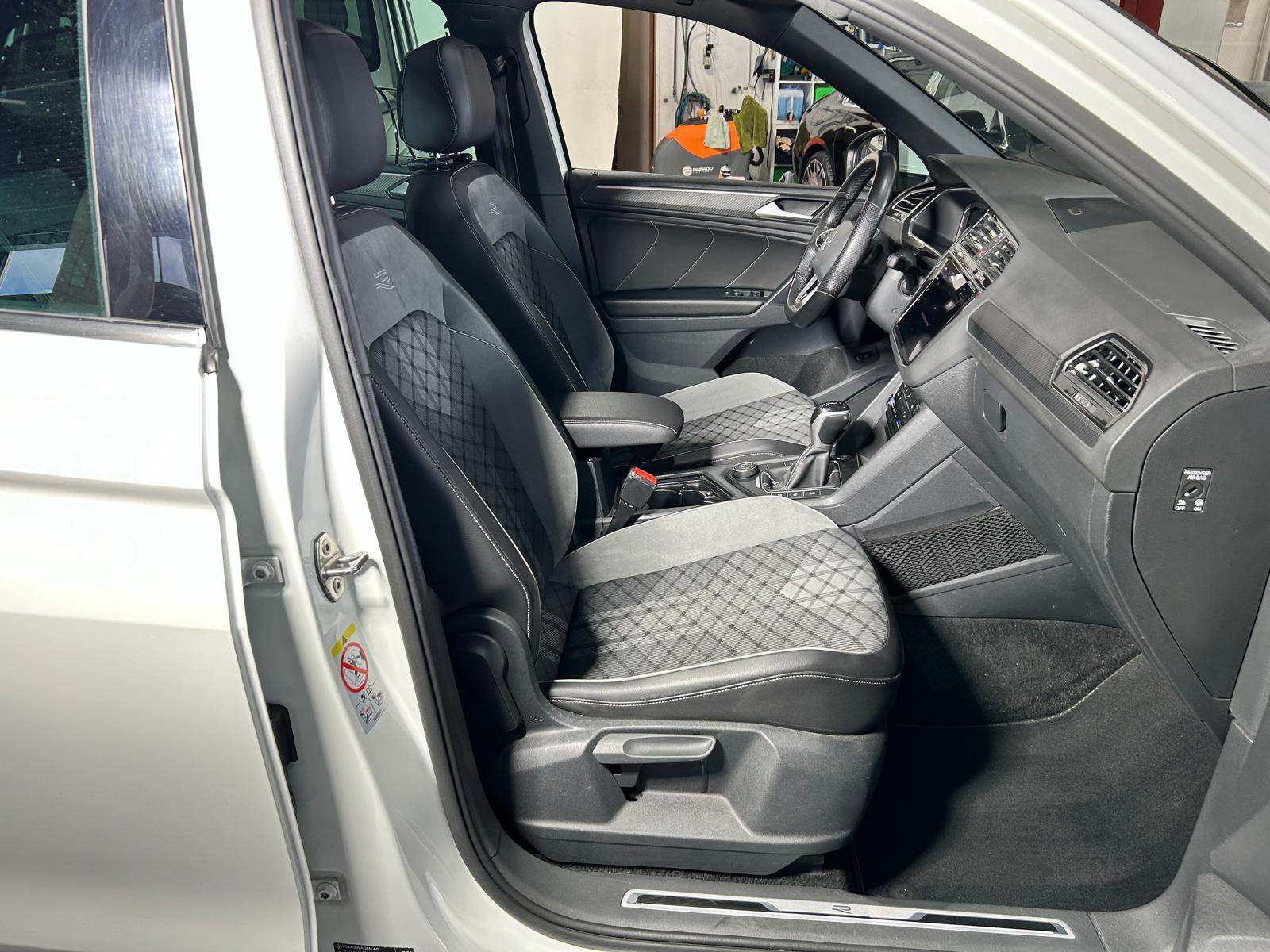 VW Tiguan 2.0 TDI SCR R-Line DSG CH FAHRZEUG-image-13