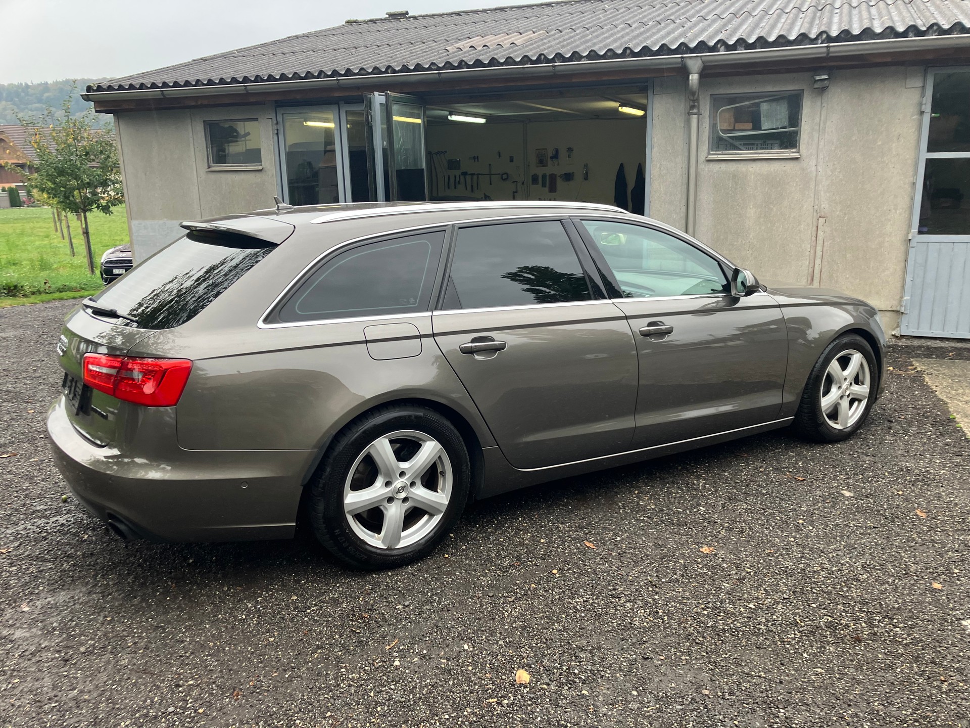 AUDI A6 Avant 3.0 TFSI V6 quattro S-tronic-image-1
