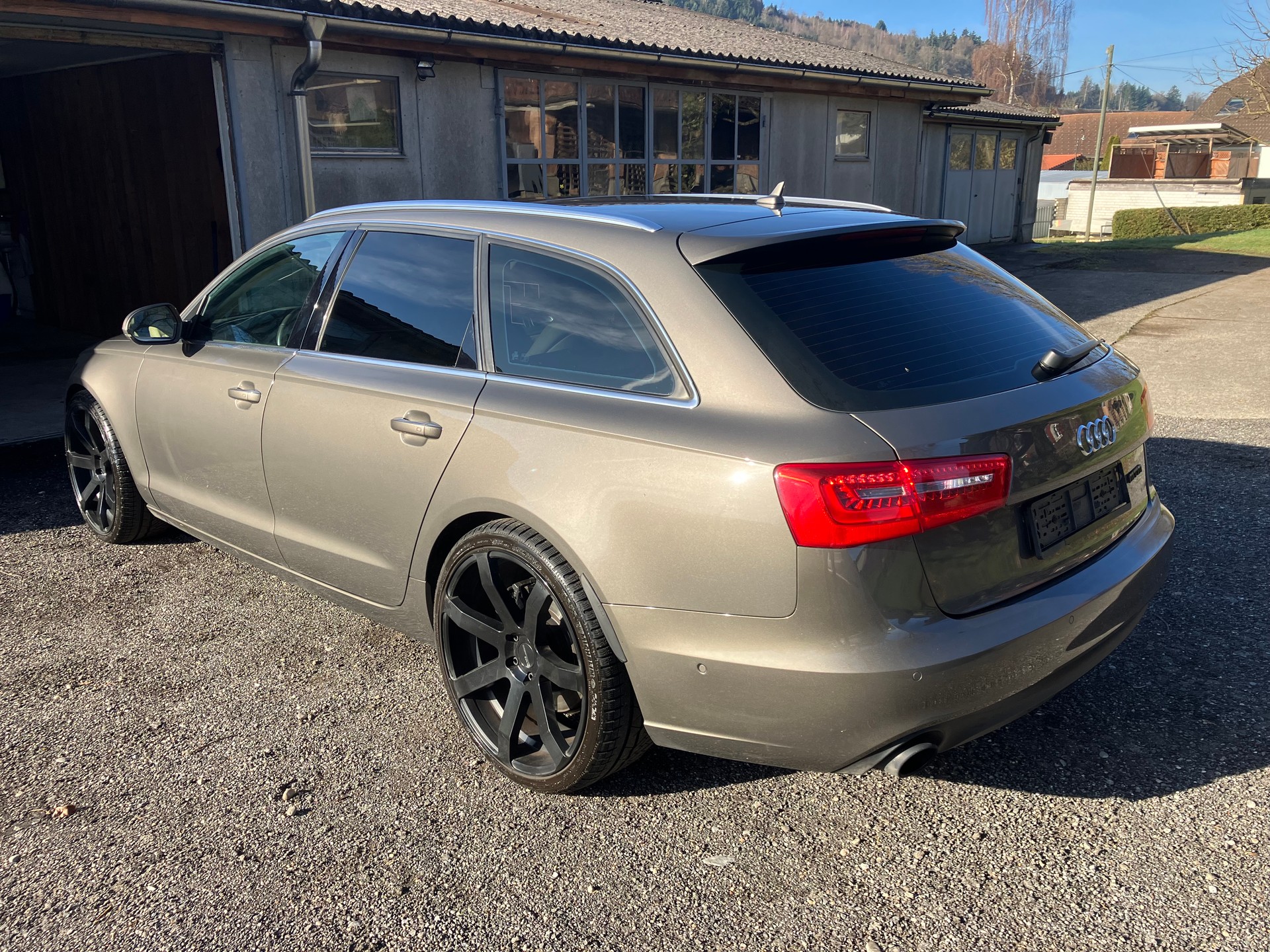 AUDI A6 Avant 3.0 TFSI V6 quattro S-tronic-image-1