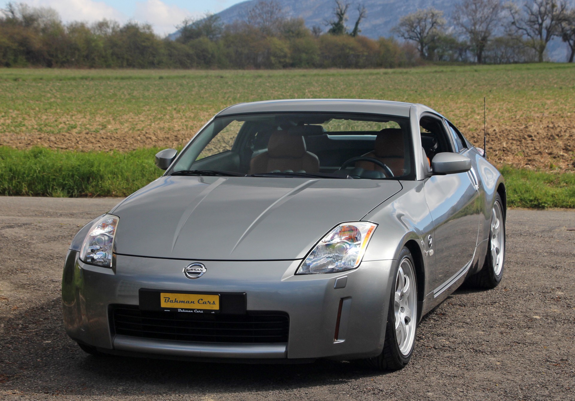 NISSAN 350 Z Pack-showroom-element-2