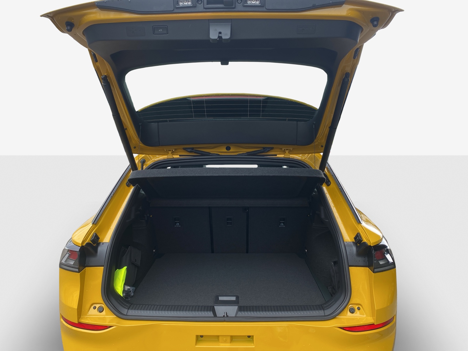 VW T-Roc 1.5 eTSI mHEV R-Line DSG-image-11