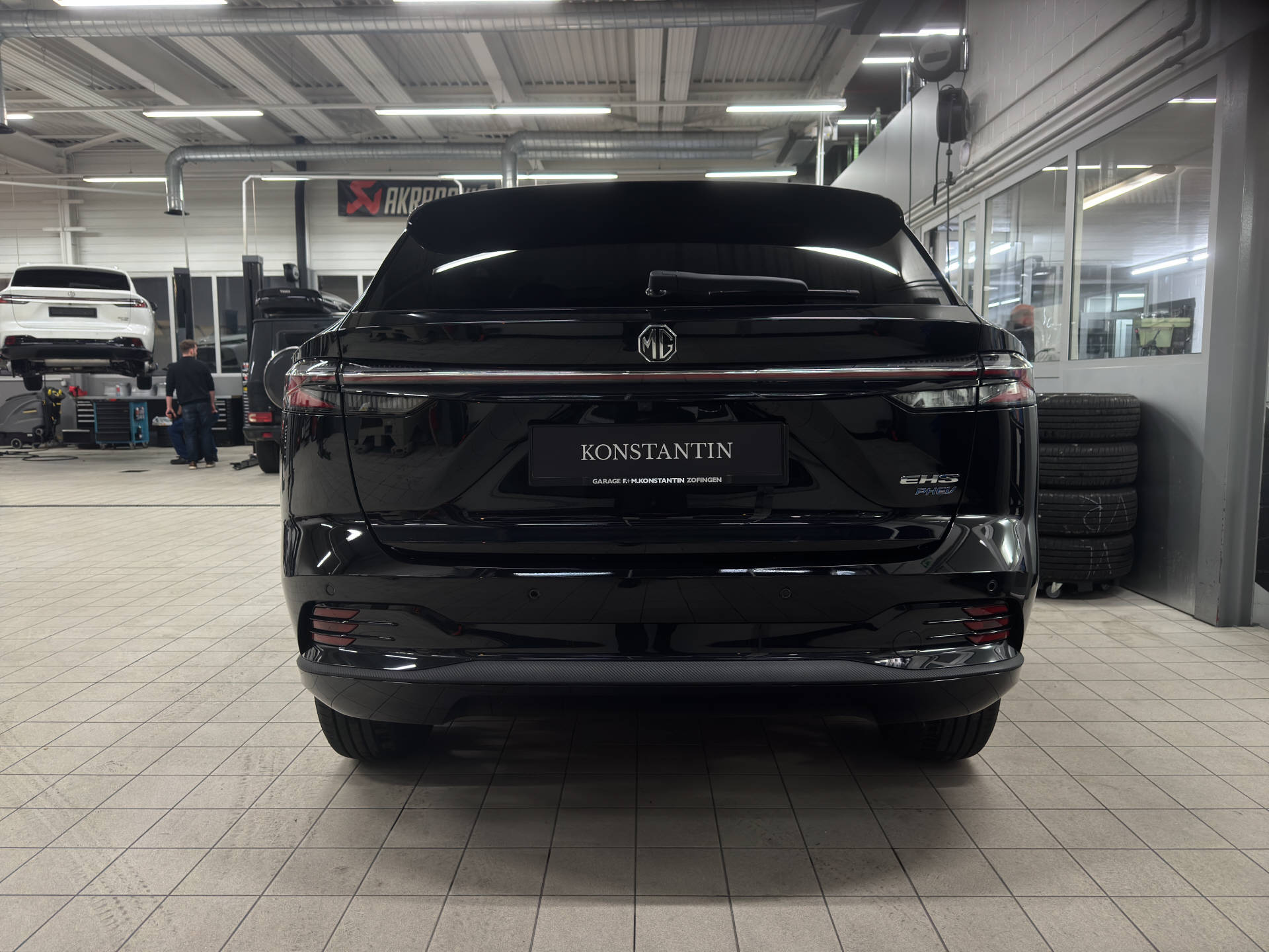 MG HS 1.5 PHEV Luxury-image-5