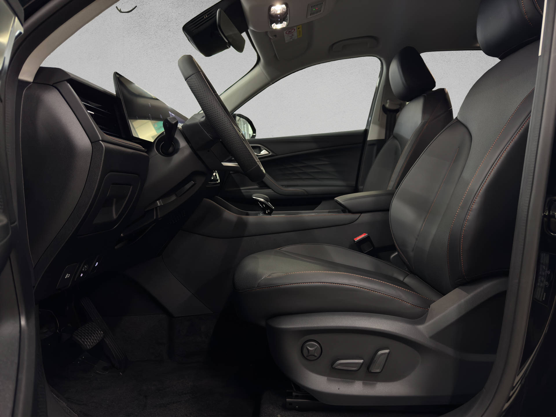 MG HS 1.5 PHEV Luxury-image-7