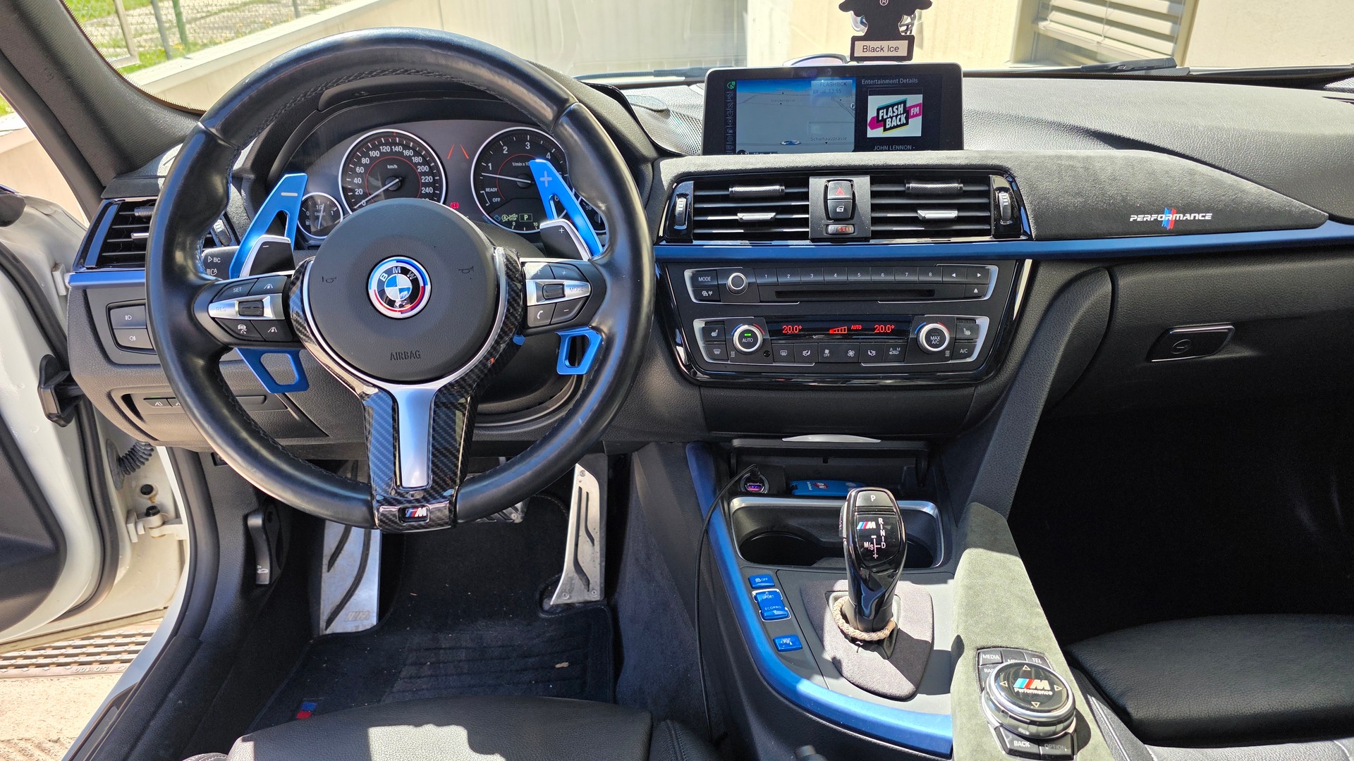 BMW 330d xDrive M Performance 286PS-image-14