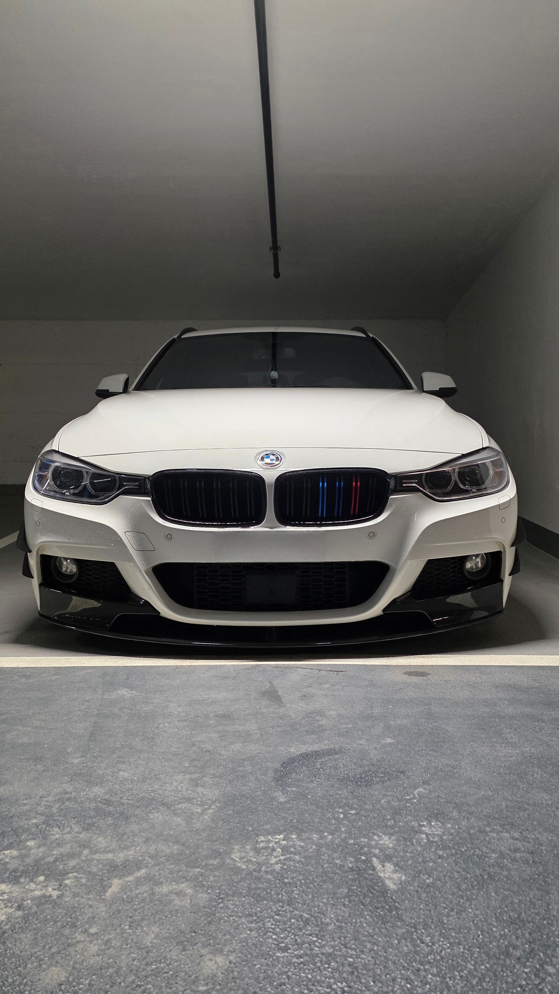 BMW 330d xDrive M Performance 286PS-image-2