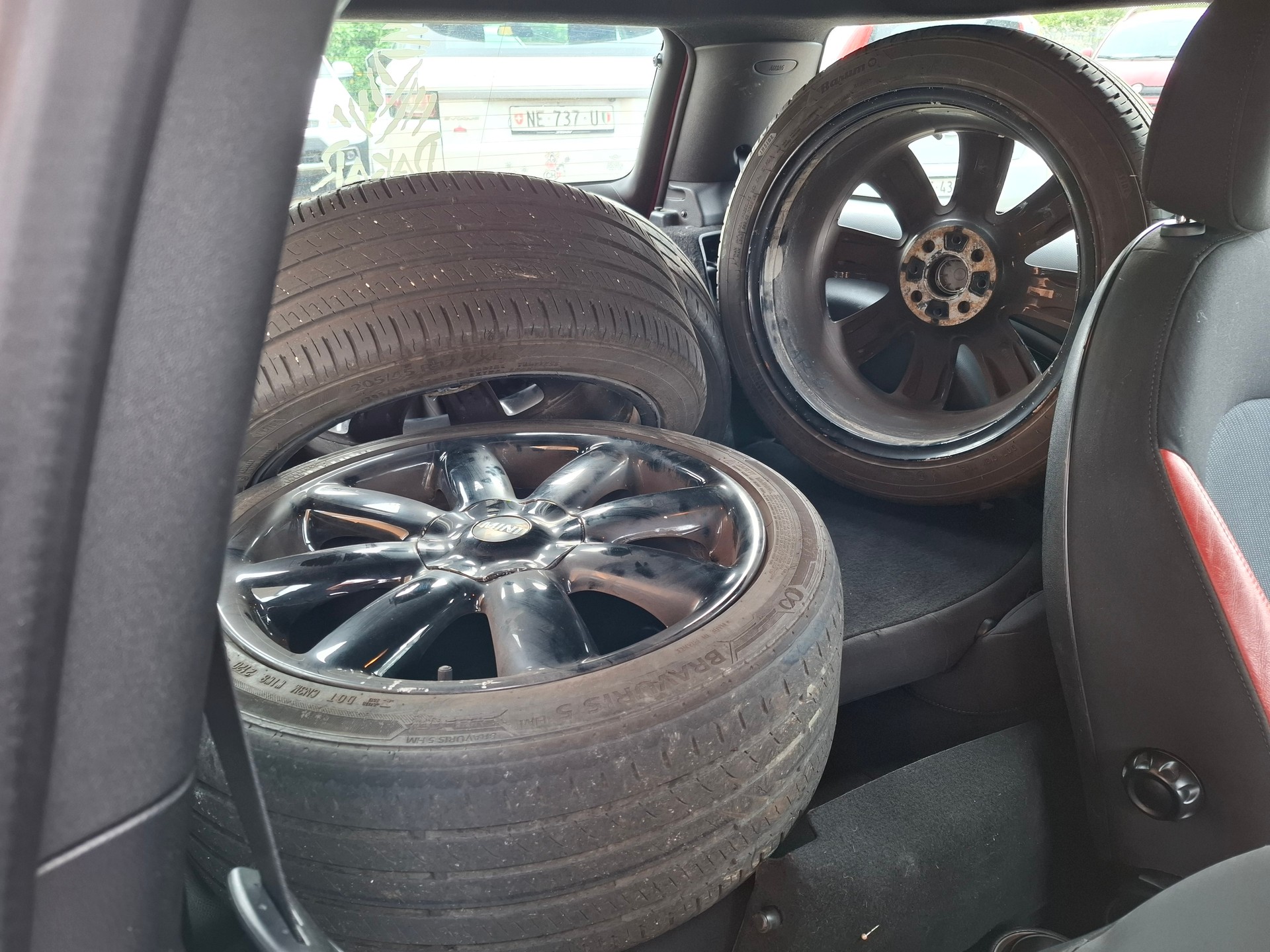 MINI Cooper S-image-8