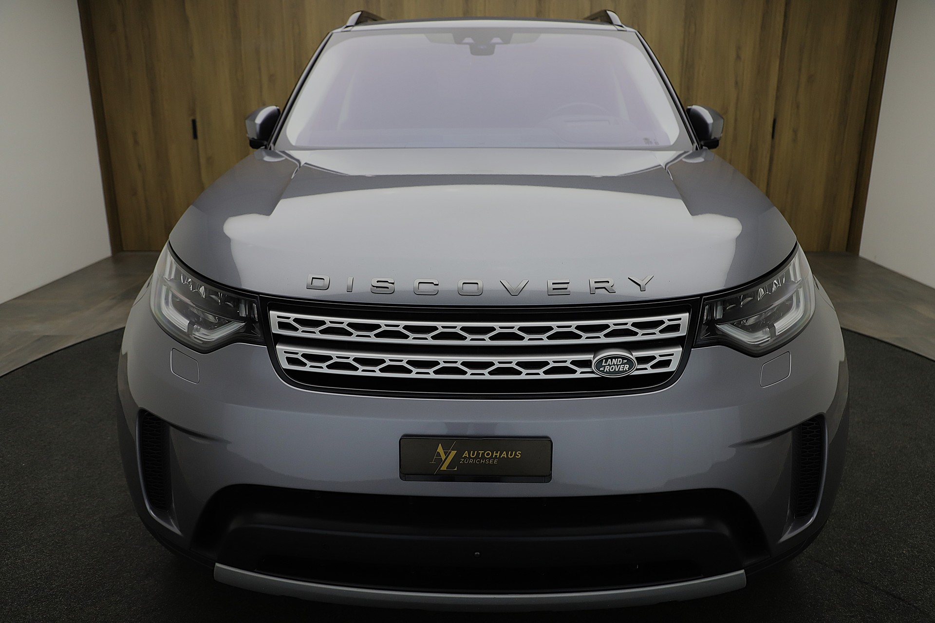 LAND ROVER Discovery 3.0 SDV6 HSE Automatic-image-1