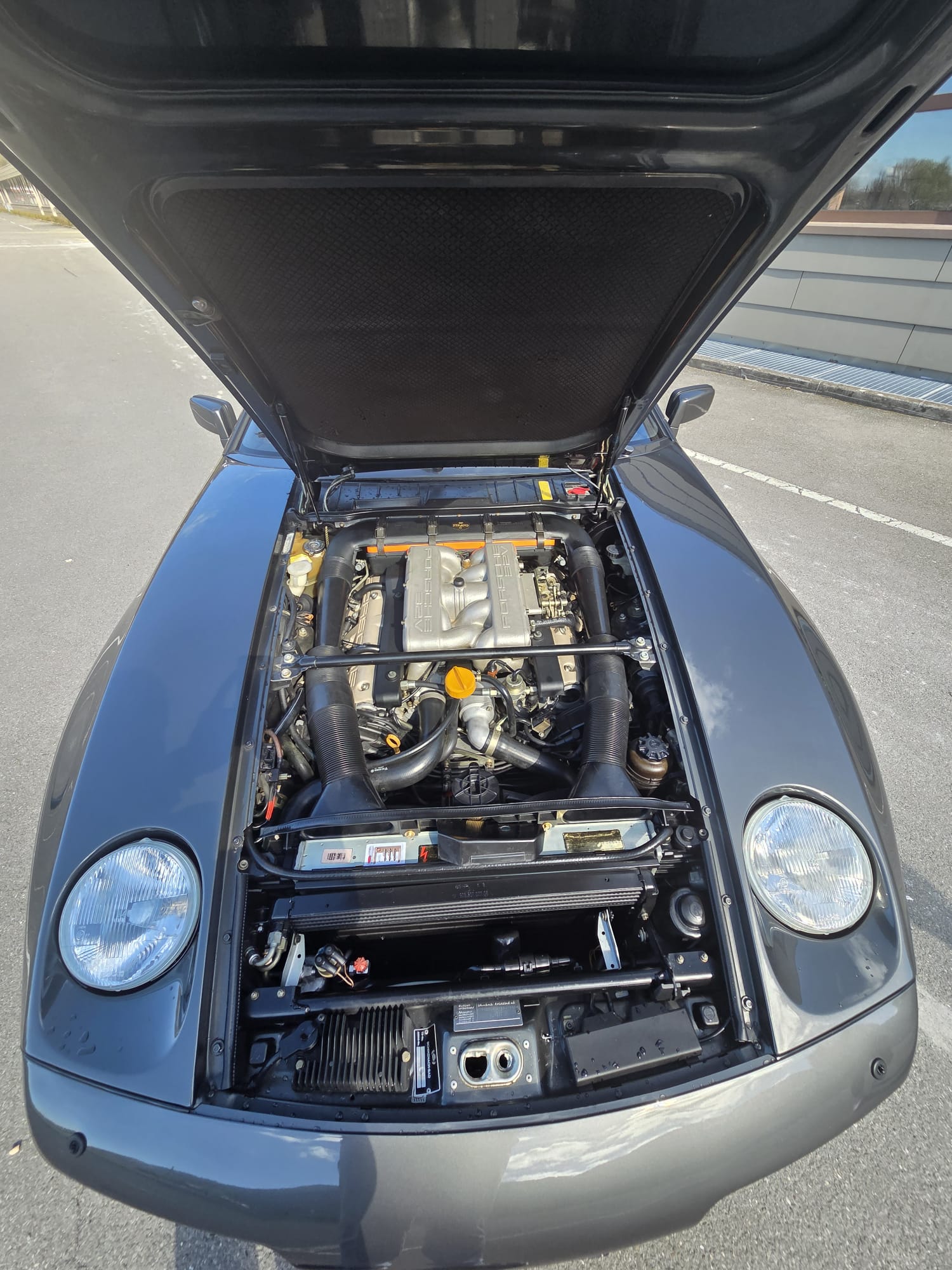 PORSCHE 928 S4 | Veteran | frisch ab MFK | viel investiert-image-5