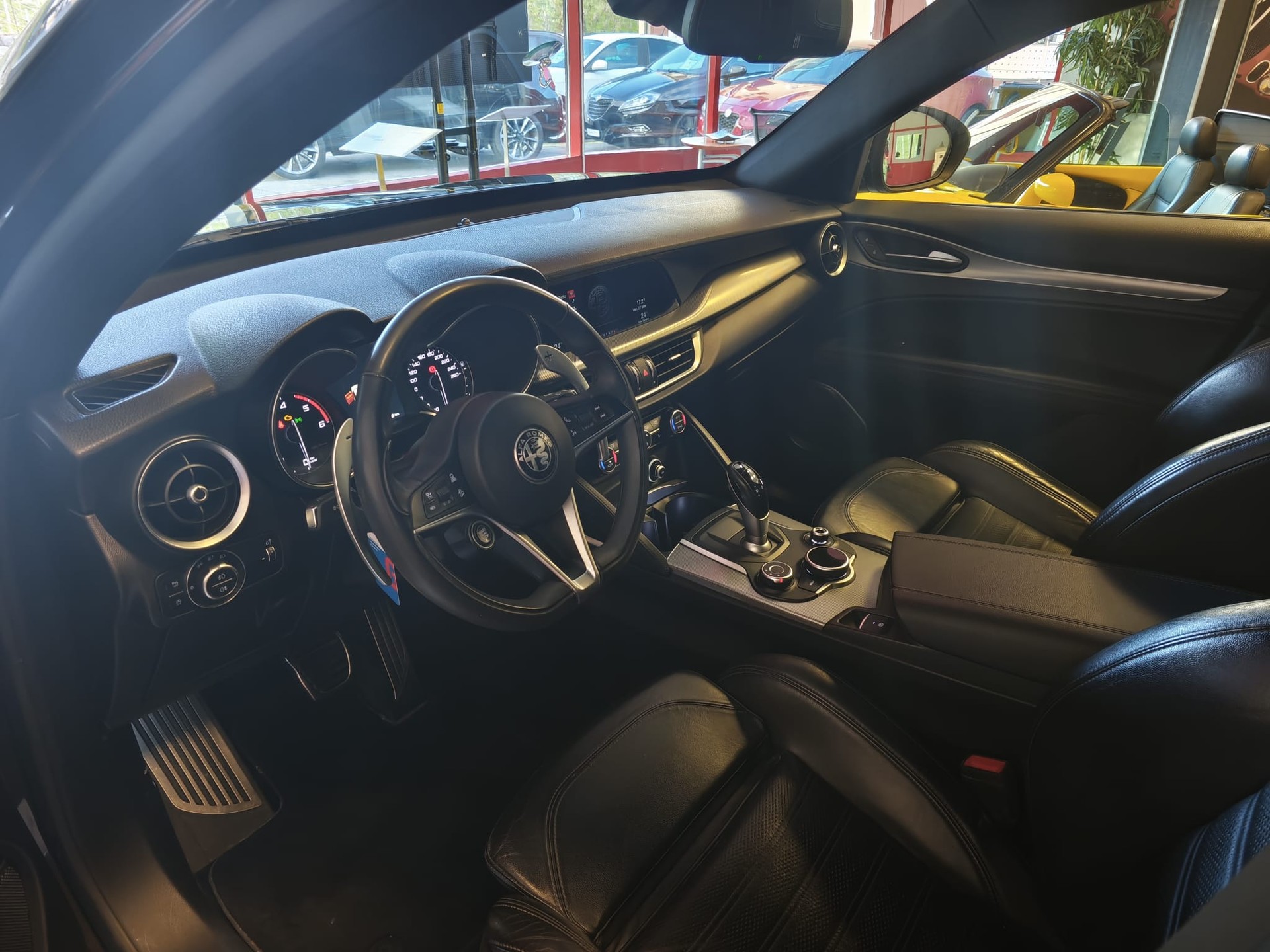 ALFA ROMEO Stelvio 2.2 JTDM Executive Q4 Automatic-image-6