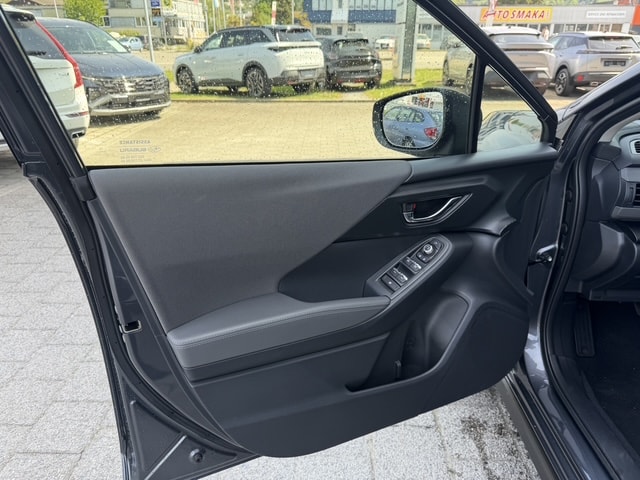 SUBARU Crosstrek 2.0 e-Boxer Swiss Plus AWD Lineartronic-image-14