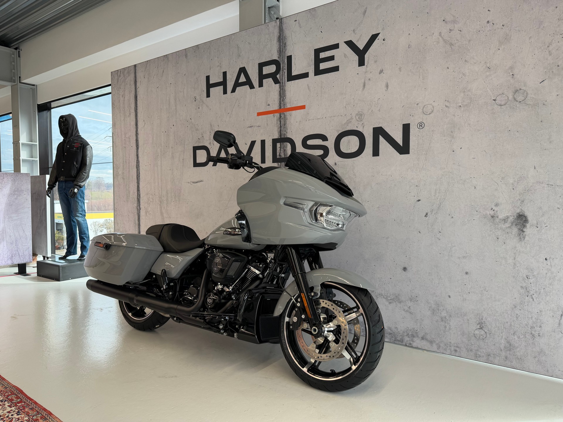 HARLEY-DAVIDSON FLTRX Road Glide 117-showroom-element-1