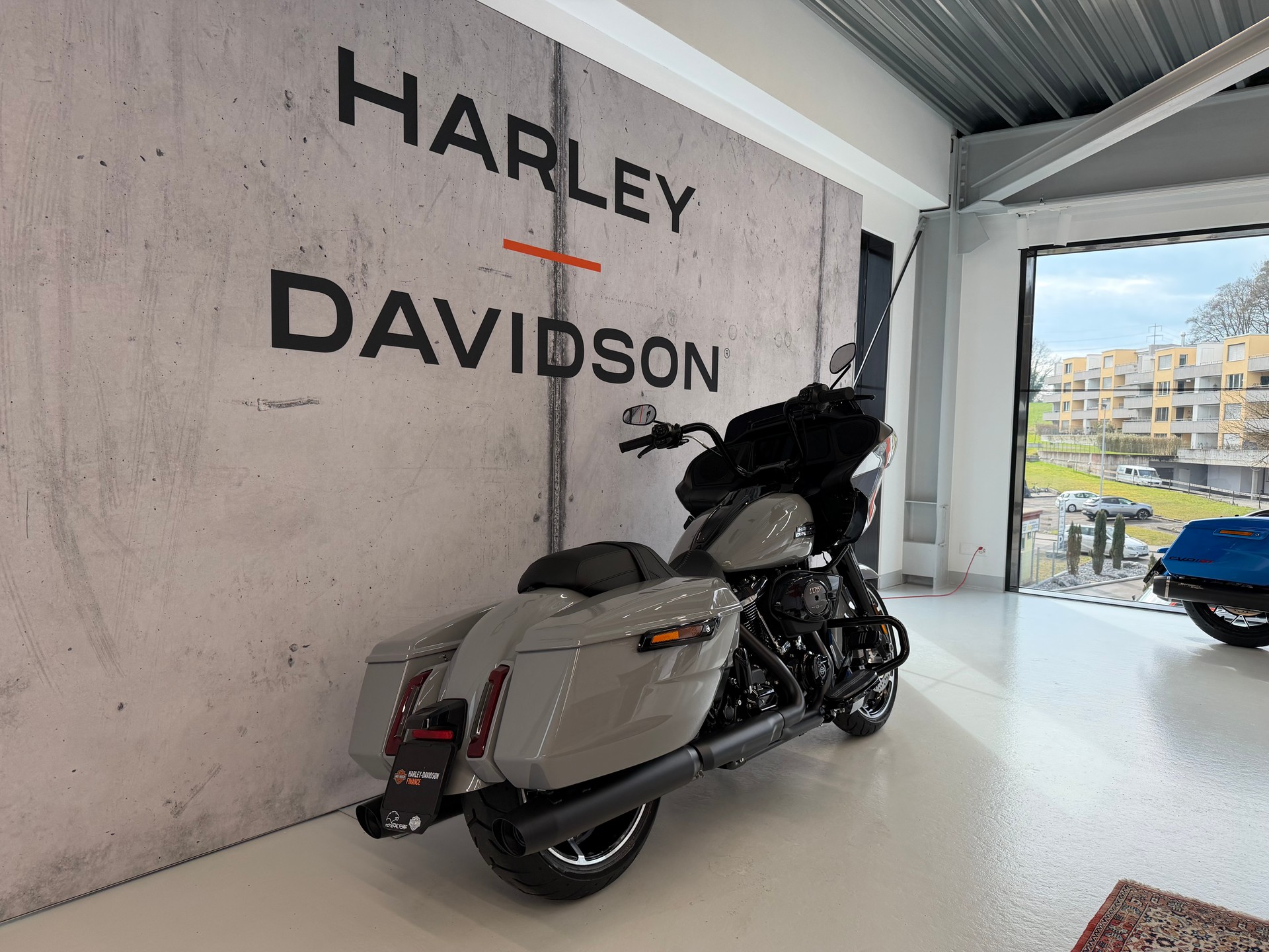 HARLEY-DAVIDSON FLTRX Road Glide 117-showroom-element-2