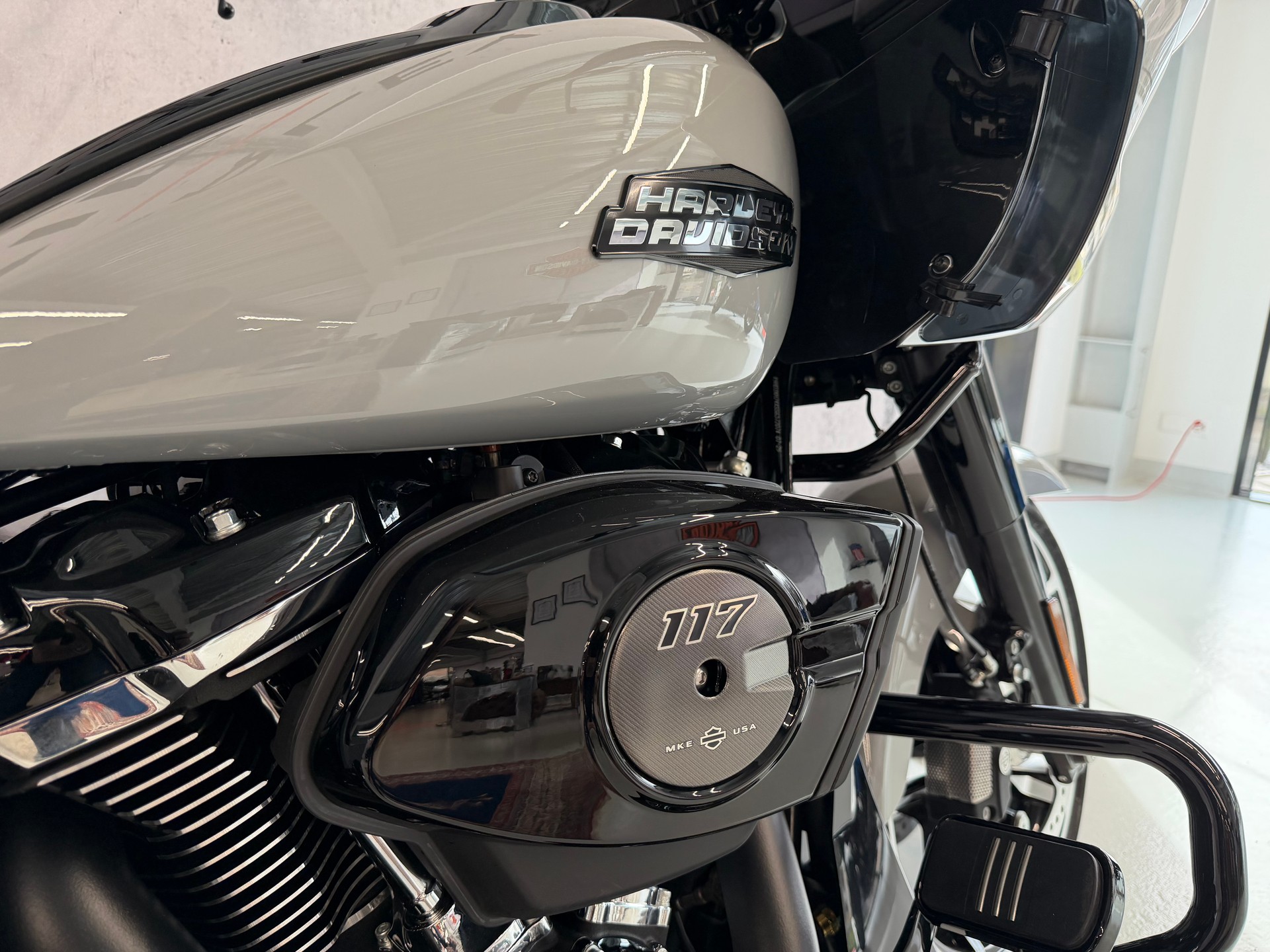 HARLEY-DAVIDSON FLTRX Road Glide 117-image-7